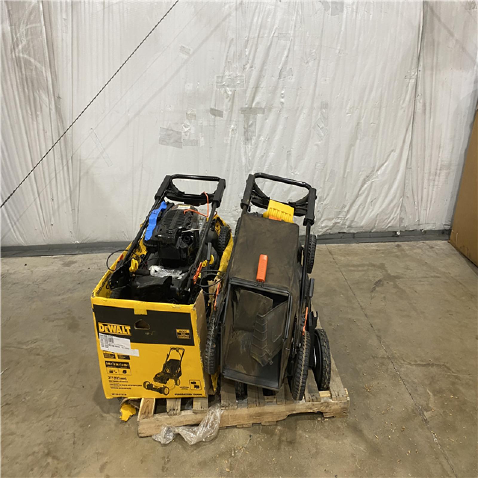 Houston Location AS IS - Outdoor Power Equipment