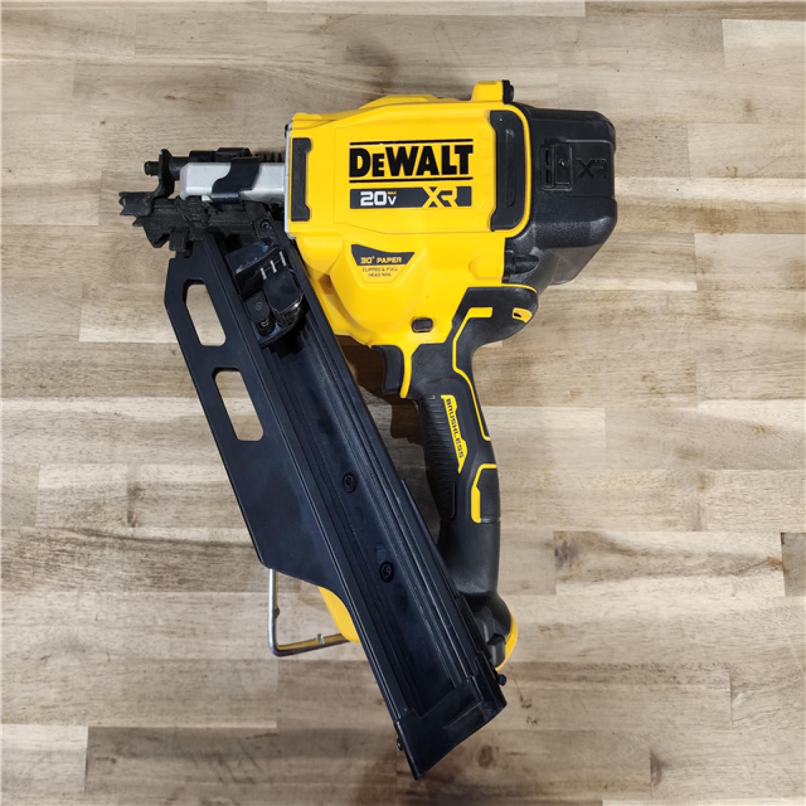 HOUSTON LOCATION - AS-IS DEWALT 20-Volt 30° Cordless Framing Nailer (Tool-Only)