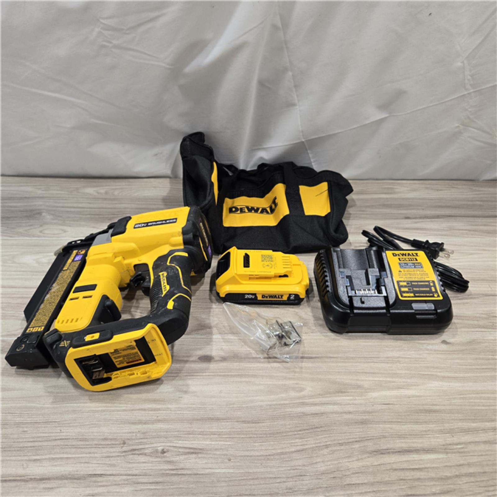 AS-IS DeWalt DCN623D1 20V MAX Atomic Compact Cordless Pin Nailer Kit