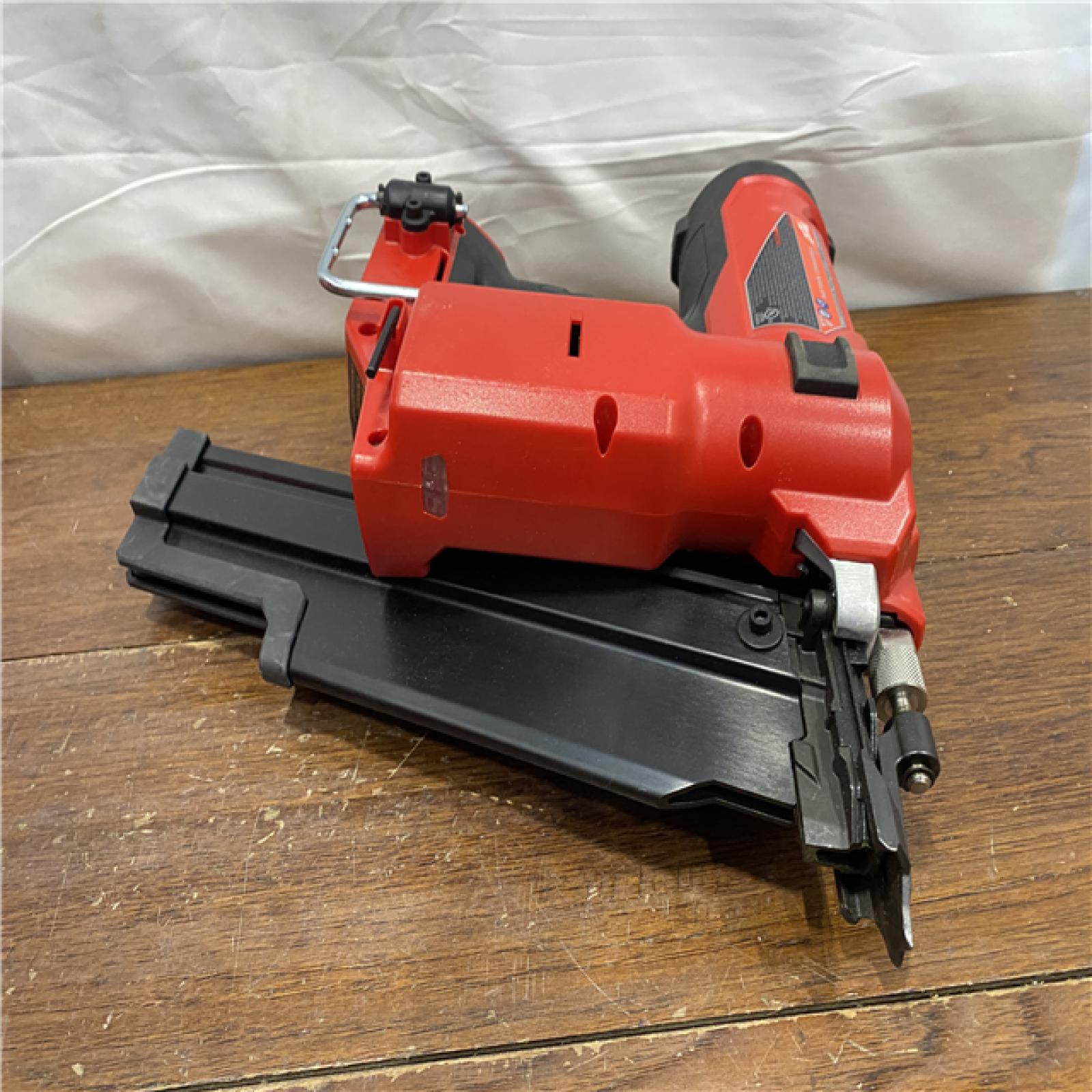 AS-IS Milwaukee 2744-20 M18 FUEL 21-Degree Cordless Framing Nailer (Tool Only)
