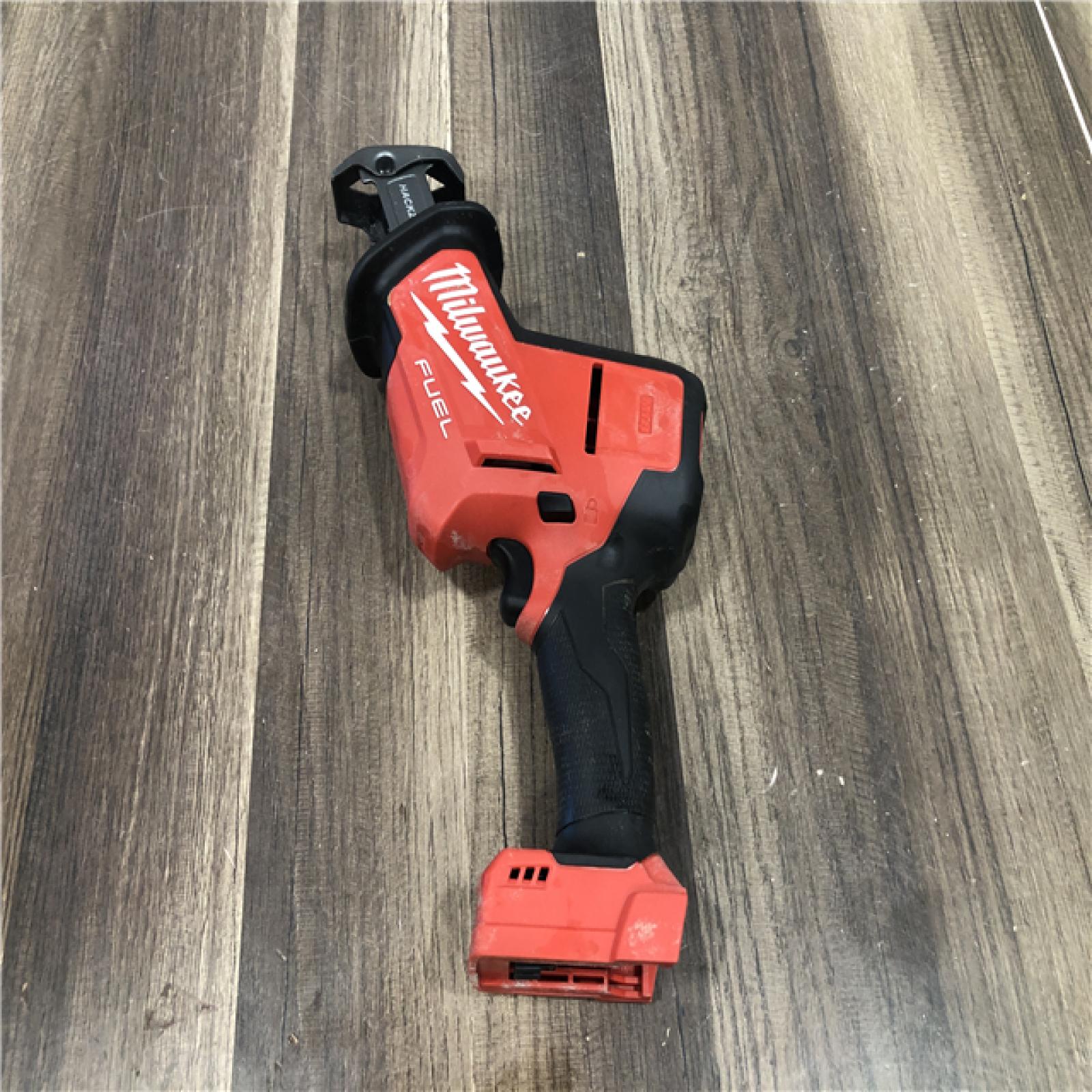 AS-IS Milwaukee FUEL 18V Lithium-Ion Brushless Cordless HACKZALL Reciprocating Saw (Tool-Only)