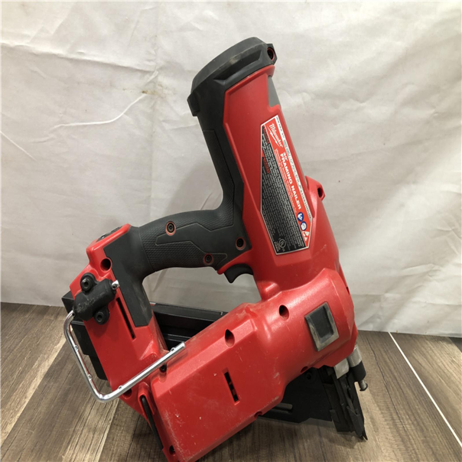 AS--IS Milwaukee FUEL 3-1/2 in. 18-Volt 30-Degree Lithium-Ion Brushless Cordless Framing Nailer (Tool-Only)