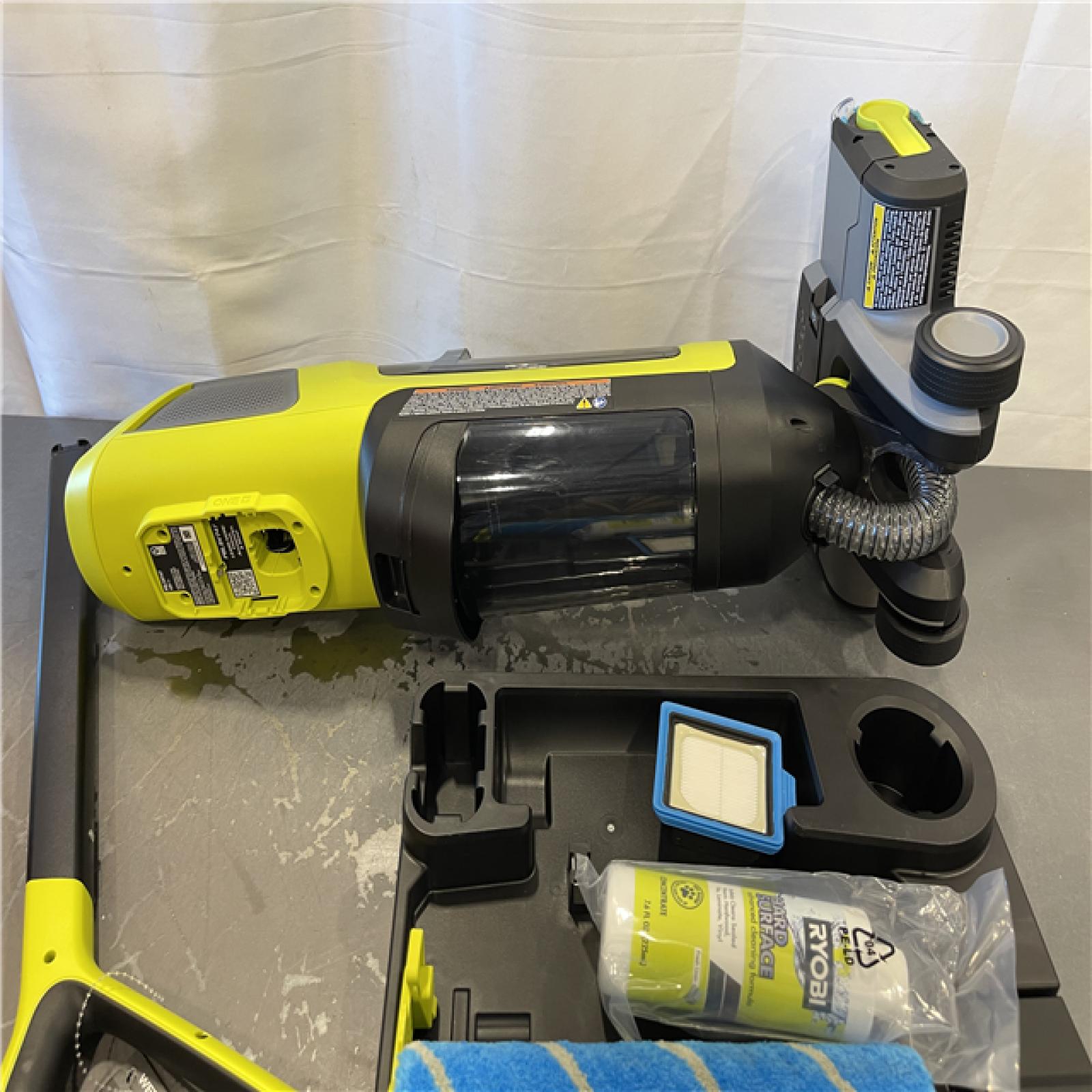 AS-IS - RYOBI ONE+ HP 18V Cordless SWIFTClean Wet/Dry Stick Mop and Vacuum