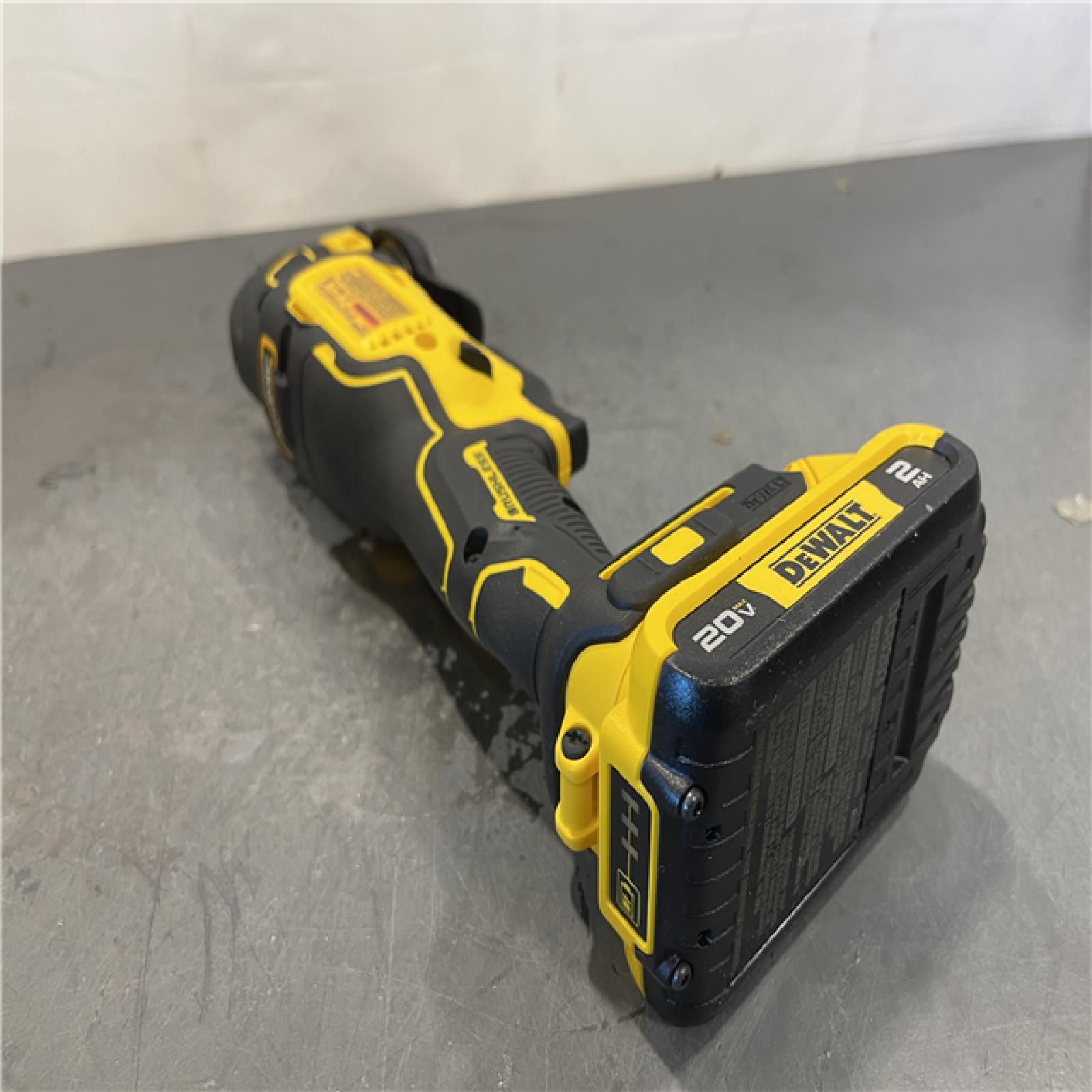 AS-IS - DeWalt ATOMIC 20V MAX Cordless Brushless Oscillating Multi Tool Kit