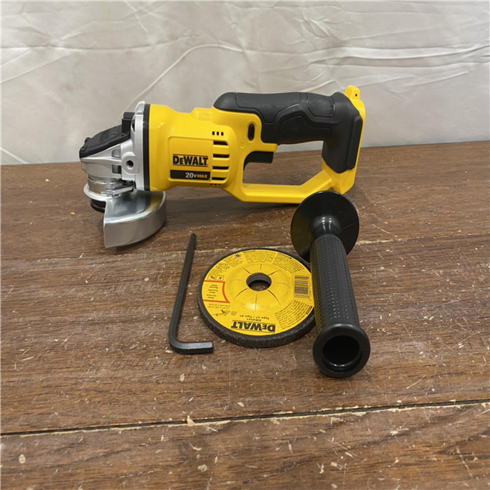 AS-IS Dewalt 20-Volt MAX Lithium-Ion Cordless 4-1/2 in. to 5 in. Grinder (Tool Only)