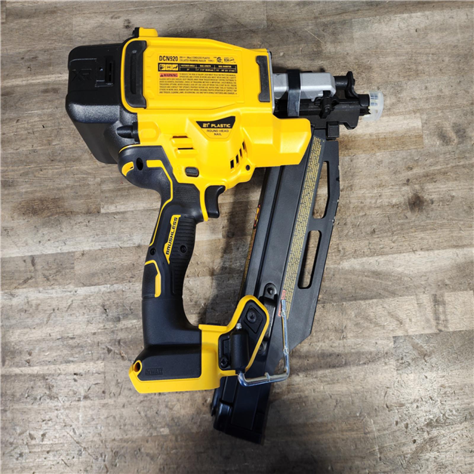 HOUSTON LOCATION - AS-IS DEWALT 20-Volt 21° Cordless Framing Nailer (Tool-Only)