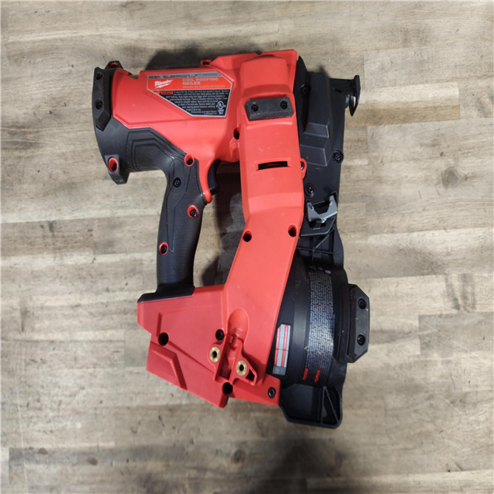 HOUSTON LOCATION - AS-IS Milwaukee M18 FUEL Coil Roofing Nailer (TOOL ONLY)