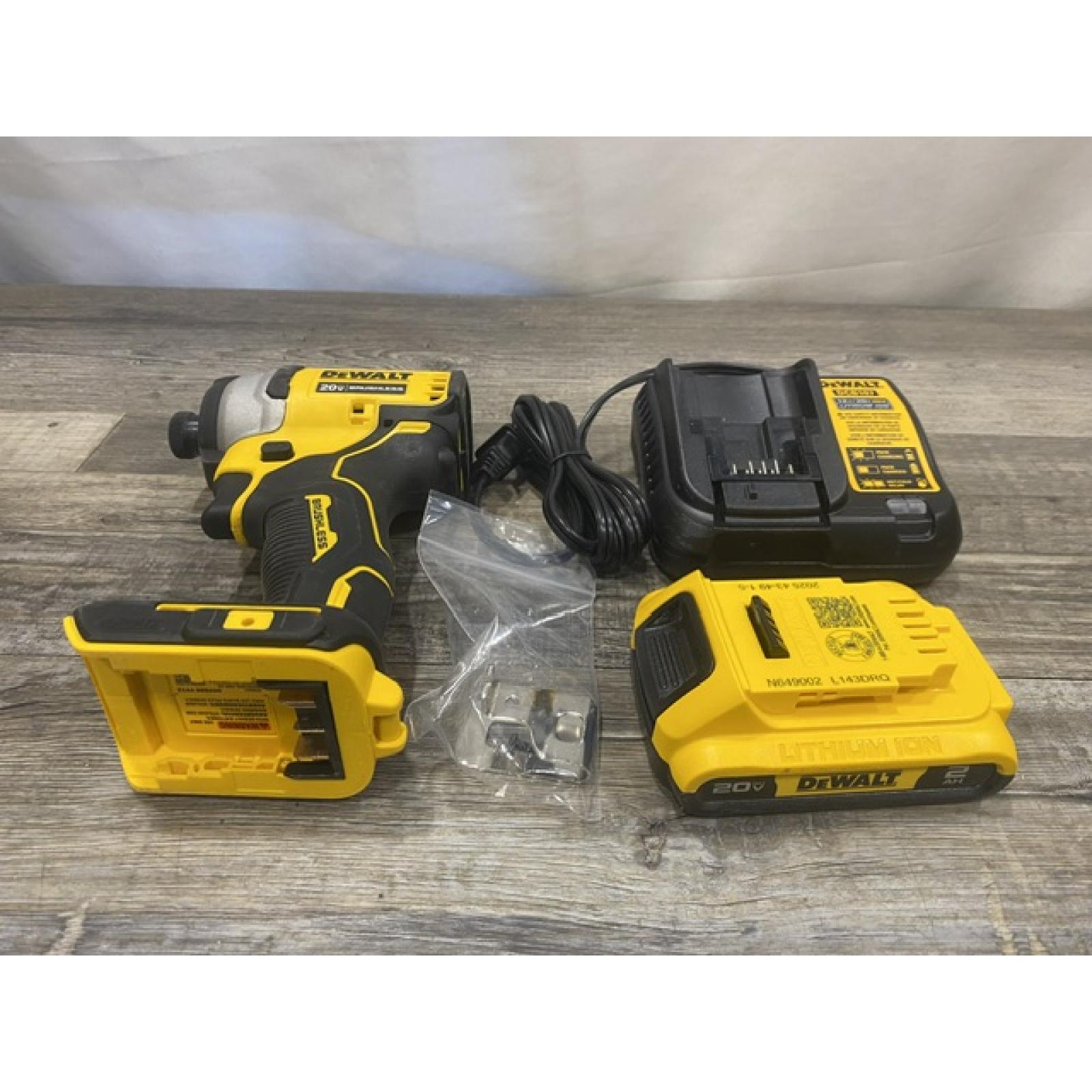 AS-IS DEWALT Atomic 20V Max Lithium-Ion Brushless Cordless Compact 1/4 in. Impact Driver Kit