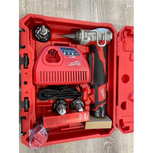 AS-IS Milwaukee M12 12-Volt Lithium-Ion Cordless ProPEX Expansion Tool Kit
