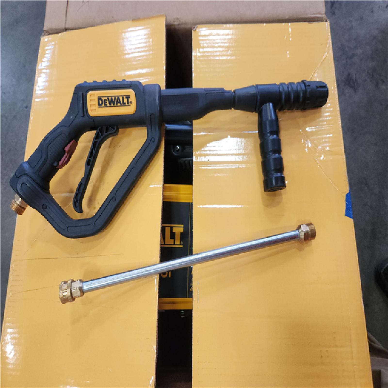 Phoenix AS-IS DEWALT 3600 PSI 2.5 GPM Cold Water Gas Professional Pressure Washer with HONDA GX200 Engine