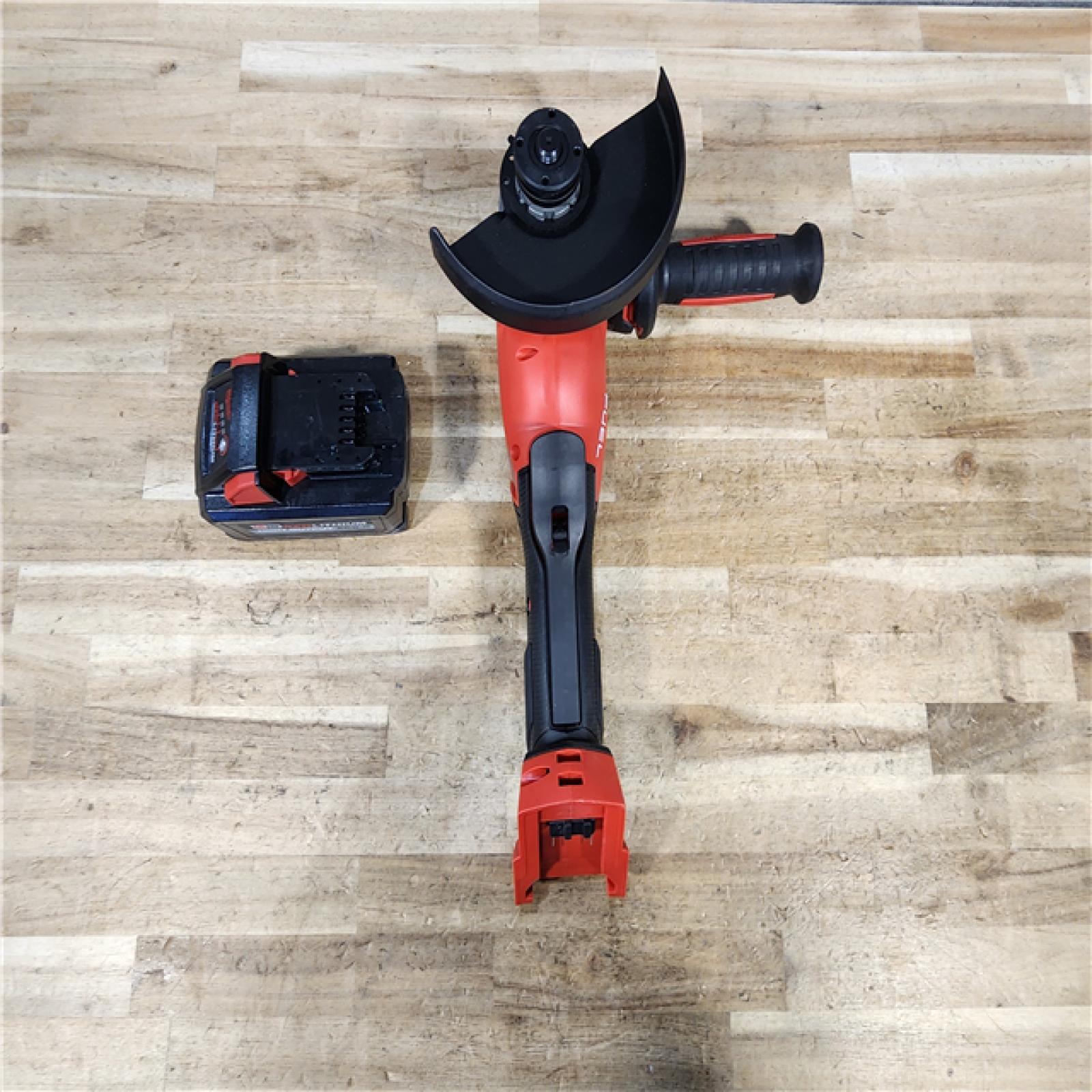 HOUSTON LOCATION - AS - IS Milwaukee FUEL 18-Volt Lithium-Ion Brushless Cordless 4-1/2 in./6 in. Braking Grinder with Paddle Switch W/ BATTERY