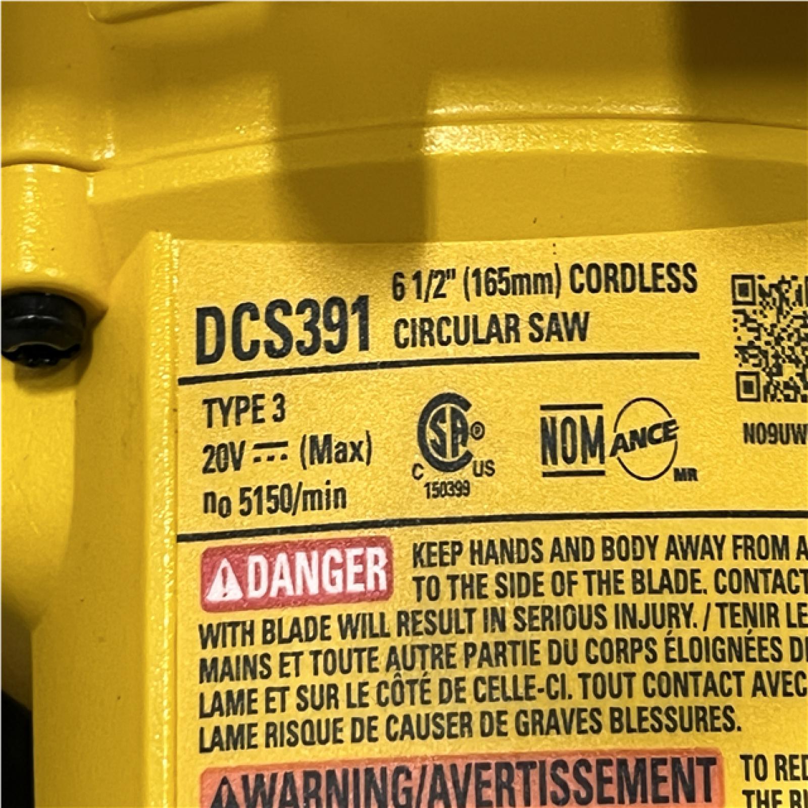 AS-IS DEWALT 20V MAX Cordless 6-1/2 in. Circular Saw Kit