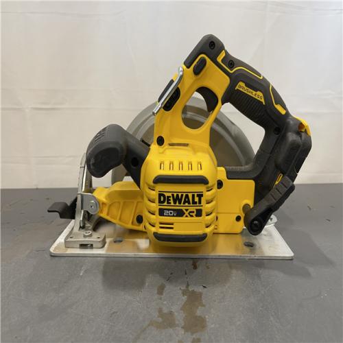 AS-IS - DEWALT 20-Volt MAX 7-1/4 in. Cordless Circular Saw