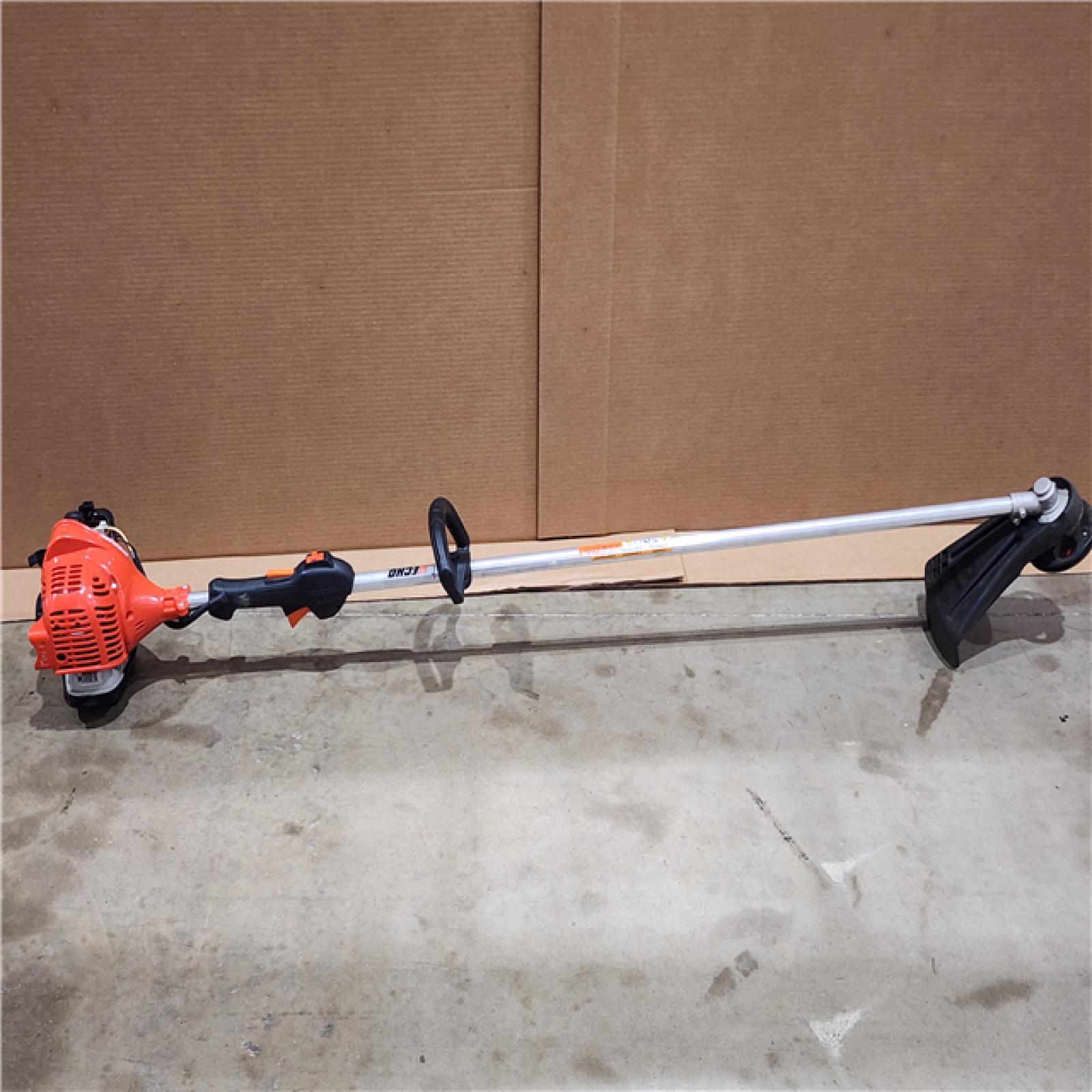 HOUSTON LOCATION - AS-IS Echo 16 Inch 21.2 CC Engine Straight Shaft String Trimmer - SRM-2120