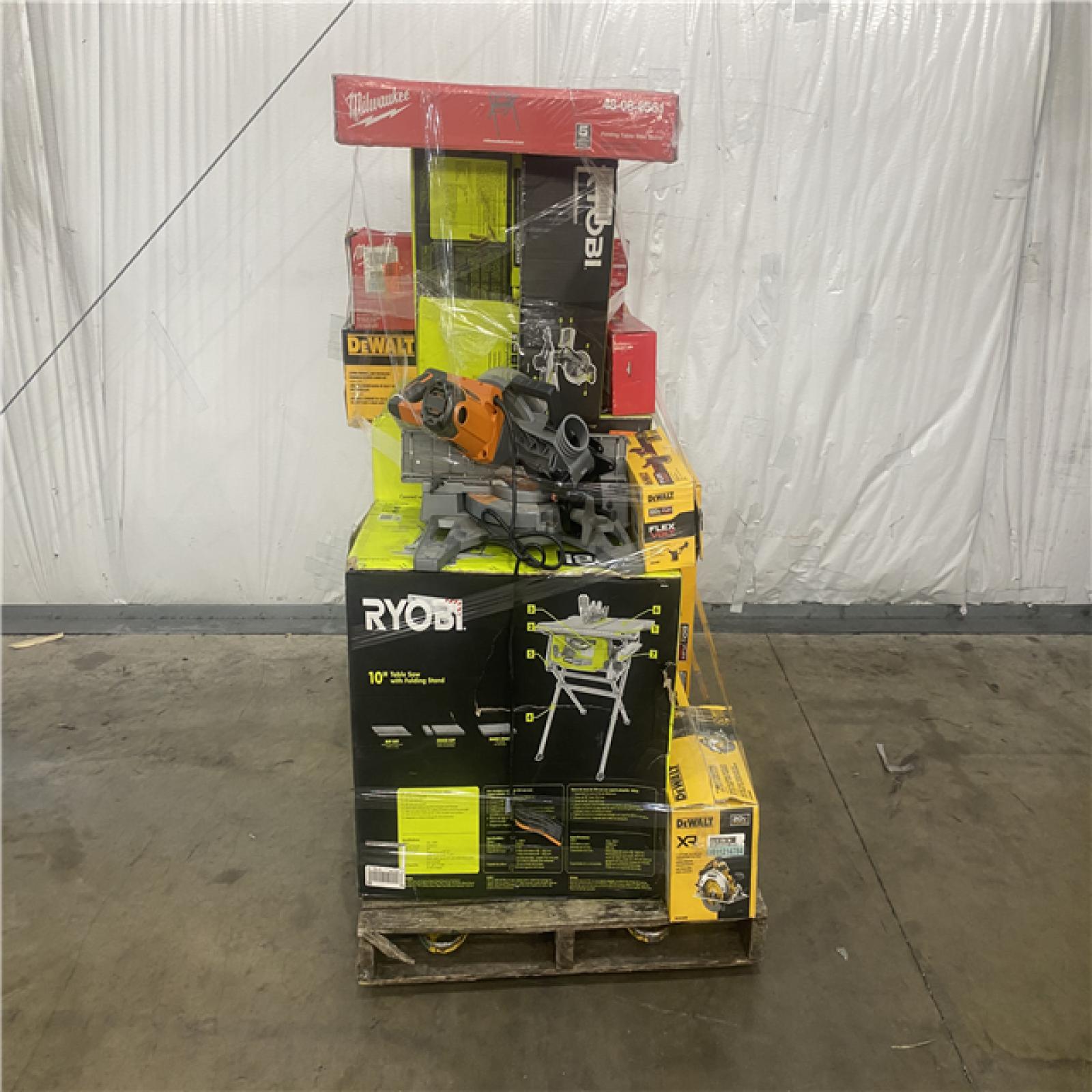 Houston Location AS IS - Tool Pallet