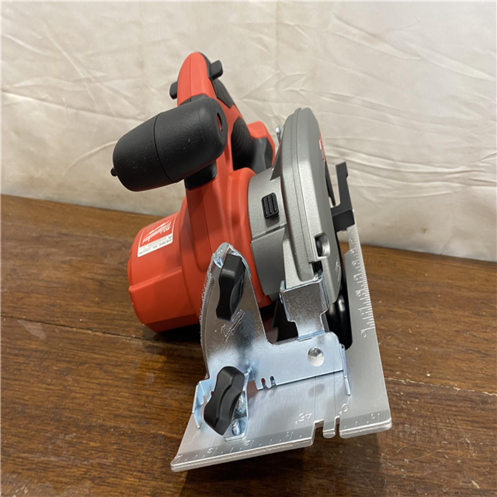 AS-IS Milwaukee 2630-20 M18 Cordless 6-1/2 Circular Saw Bare Tool Only - All