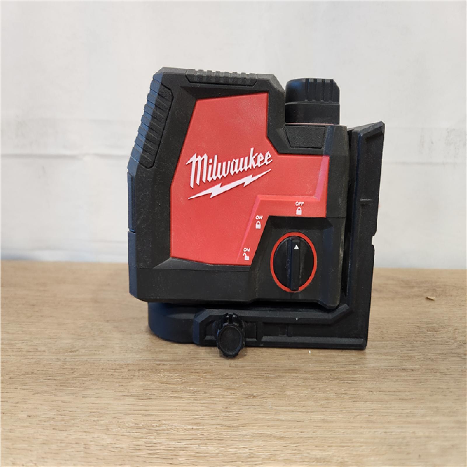 AS-IS- Milwaukee-Green Beam Laser Cross Line Plumb Point USB Rechargeable