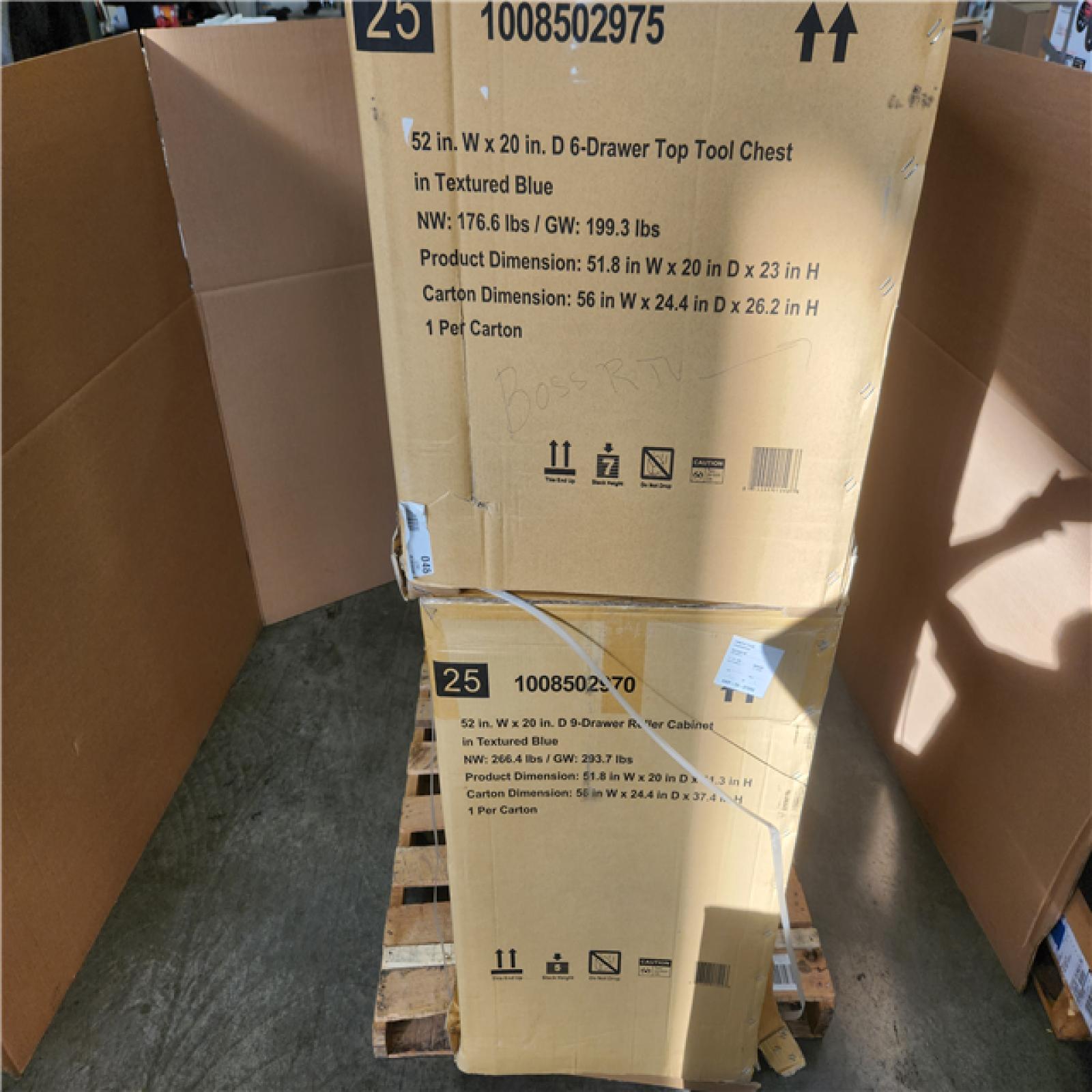 Phoenix NEW Husky Heavy-Duty 52 in. W 15-Drawer Matte Blue Steel Rolling Tool Chest Combo