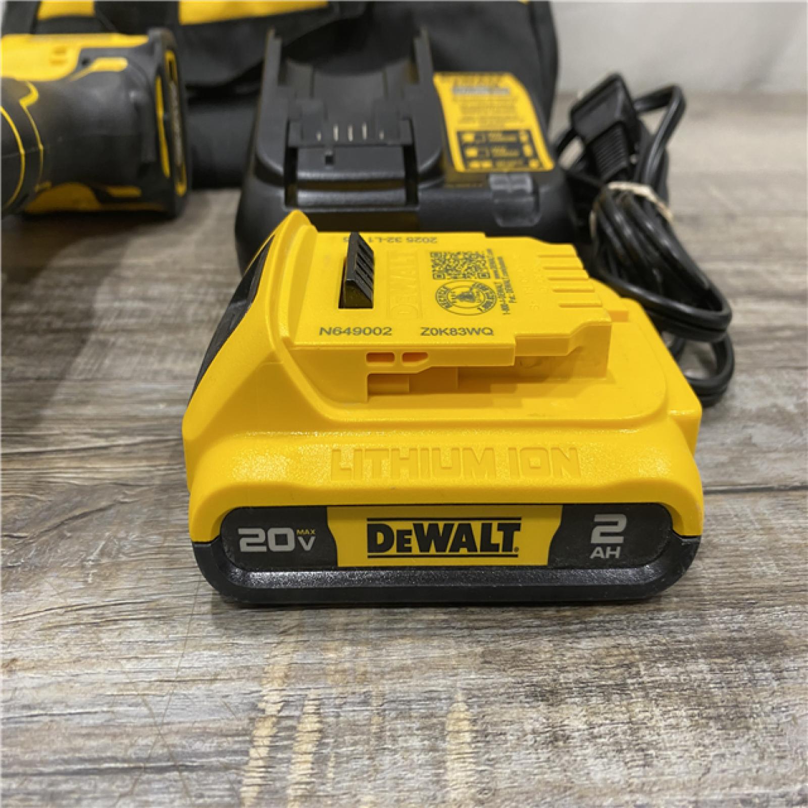 AS-IS DEWALT Atomic 20V Max Lithium-Ion Brushless Cordless Compact 1/4 in. Impact Driver Kit
