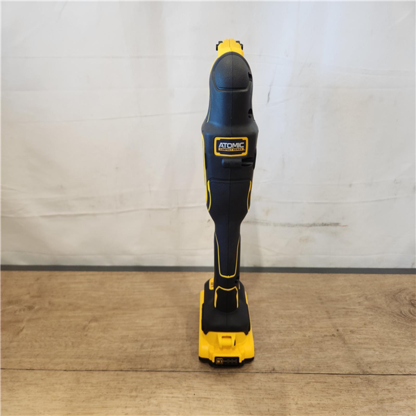 AS-IS- DEWALT ATOMIC 20V MAX Cordless Brushless Oscillating Multi Tool Kit