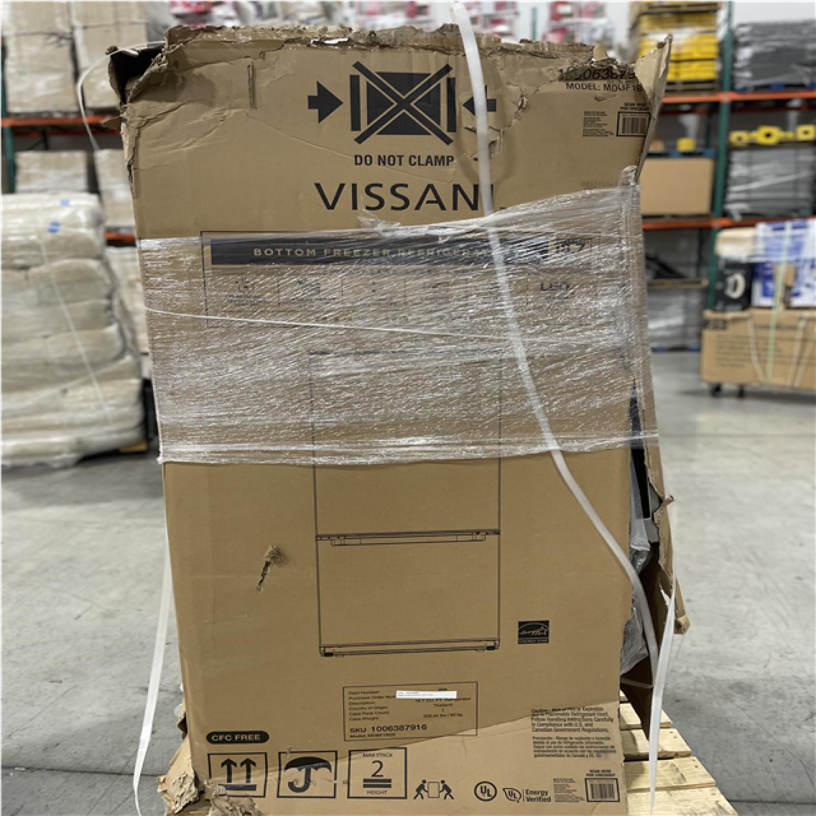 DALLAS LOCATION- AS-IS VISSANI 30 in. 18.7 cu. ft. Bottom Freezer Refrigerator w Fingerprint Resistant Stainless Steel