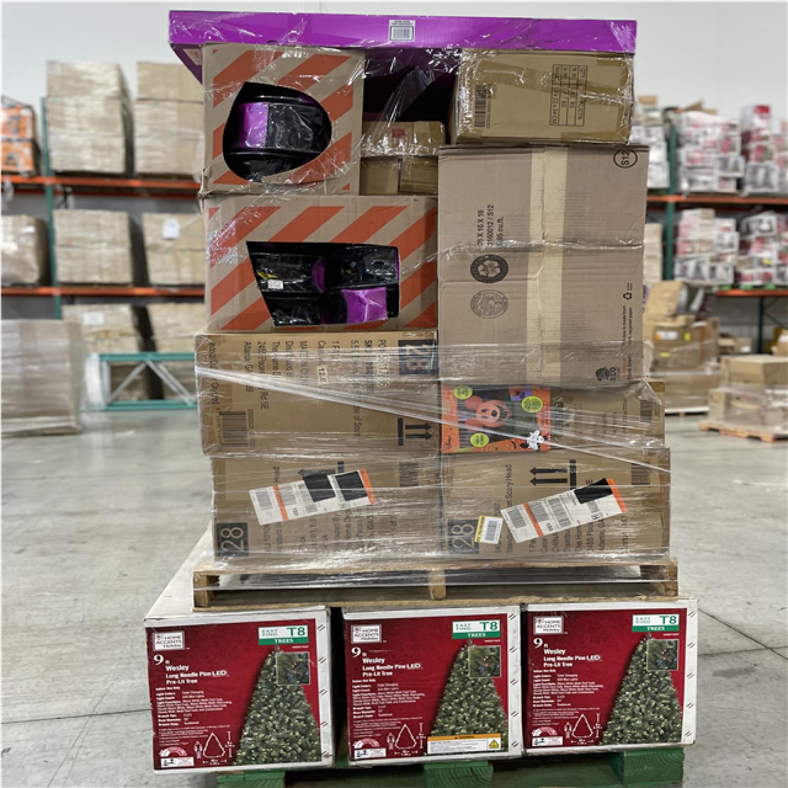 DALLAS LOCATION -AS-IS MIXED HOLIDAY PALLET