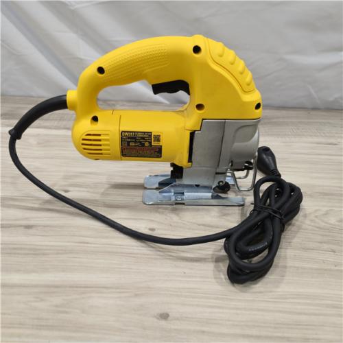 AS-IS Dewalt 5.5 Amp Corded Jig Saw Kit