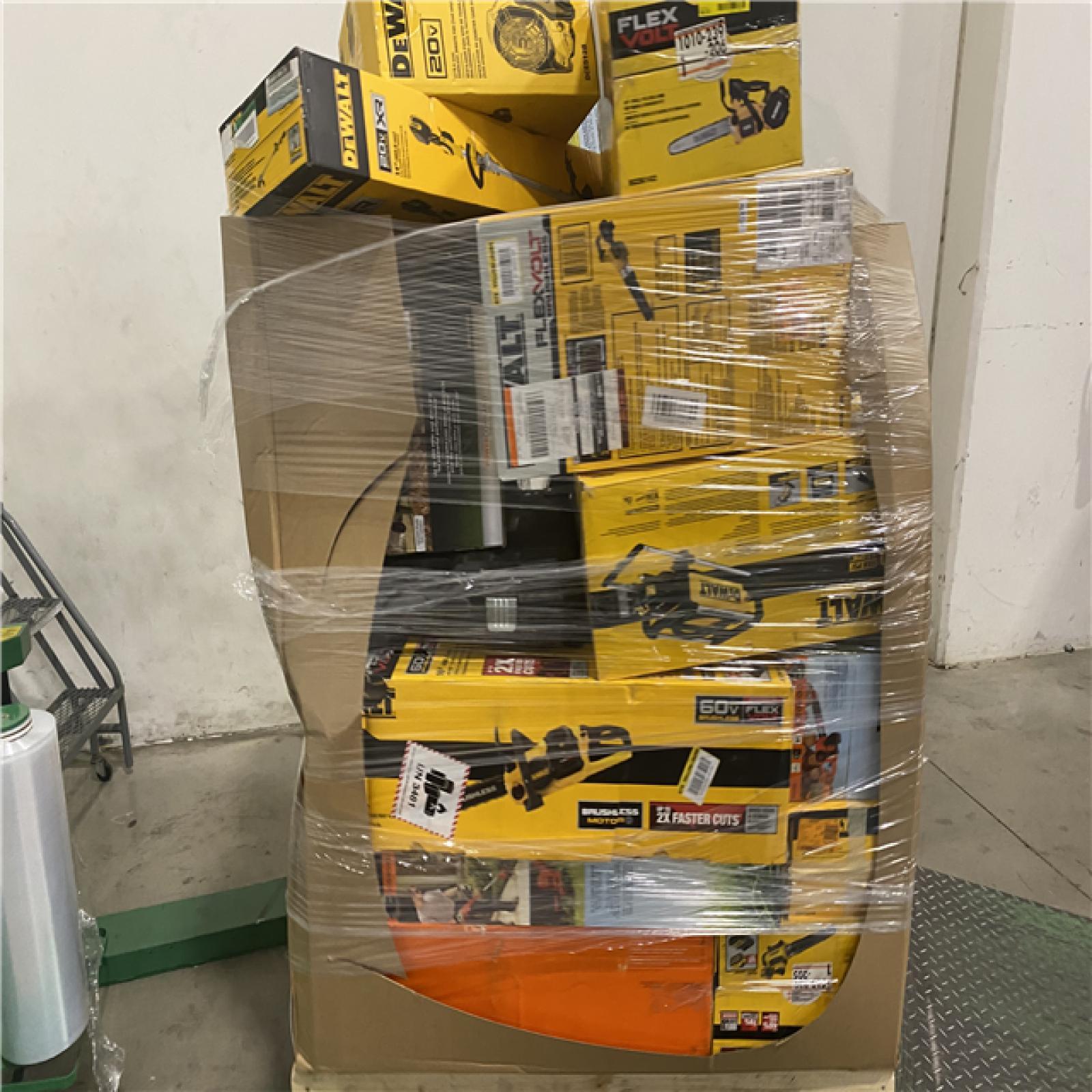 Dallas Location - As-Is DEWALT Tool Pallet