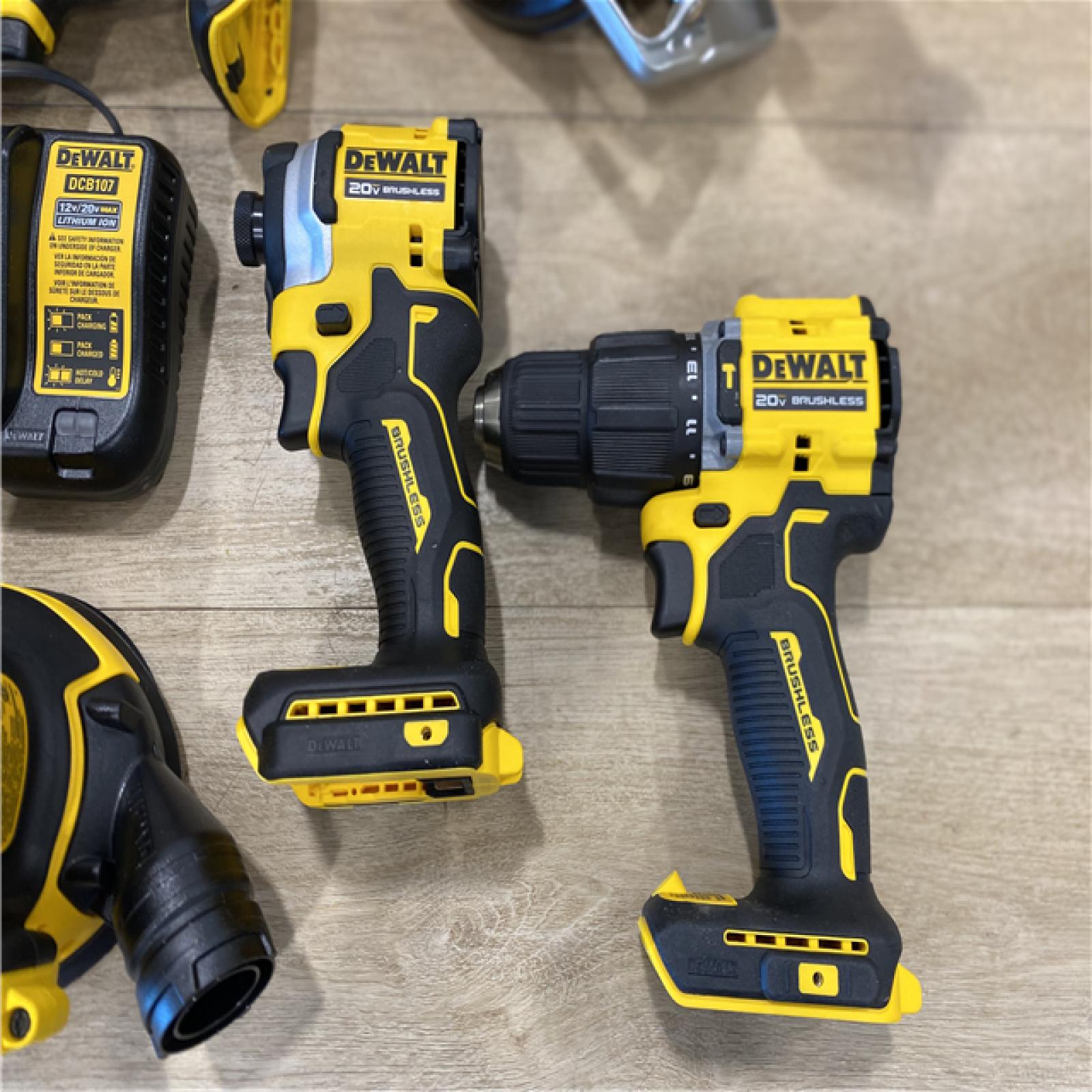 AS-IS DEWALT 20-Volt MAX ToughSystem Lithium-Ion 6-Tool Cordless Combo Kit