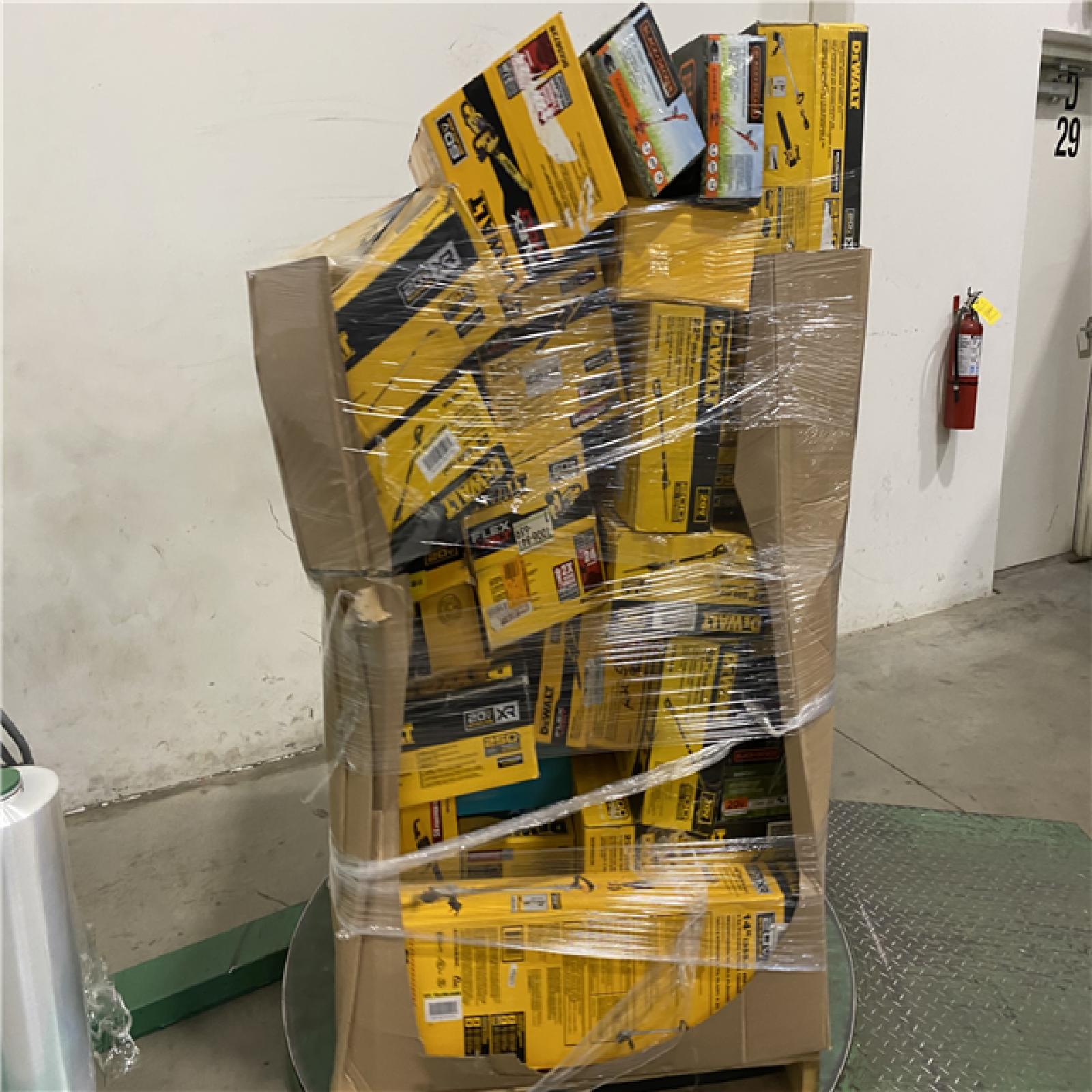 Dallas Location - As-Is DEWALT Tool Pallet