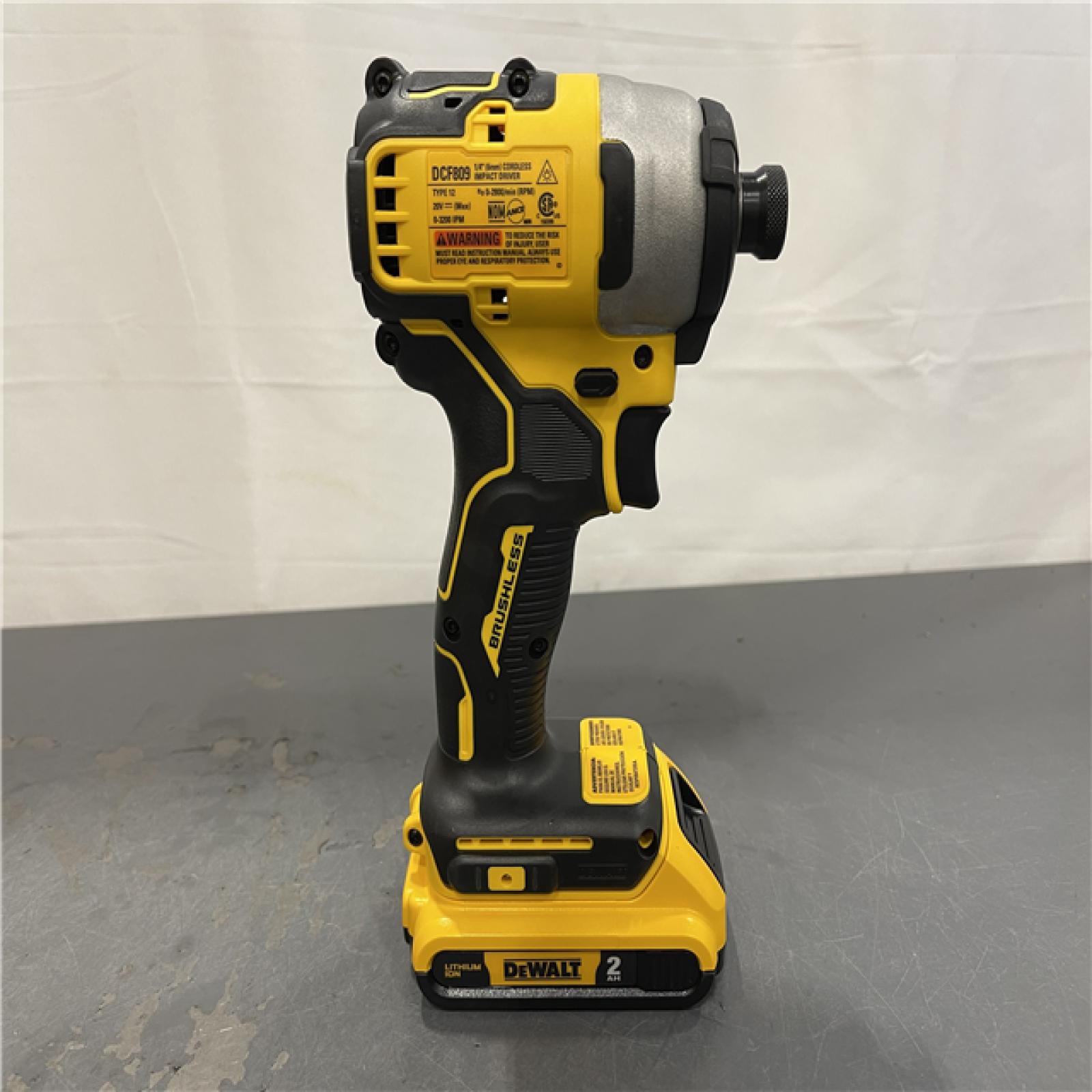 AS-IS - DeWALT ATOMIC 20V Max Lithium-Ion Brushless Cordless Compact 1/4 in. Impact Driver Kit