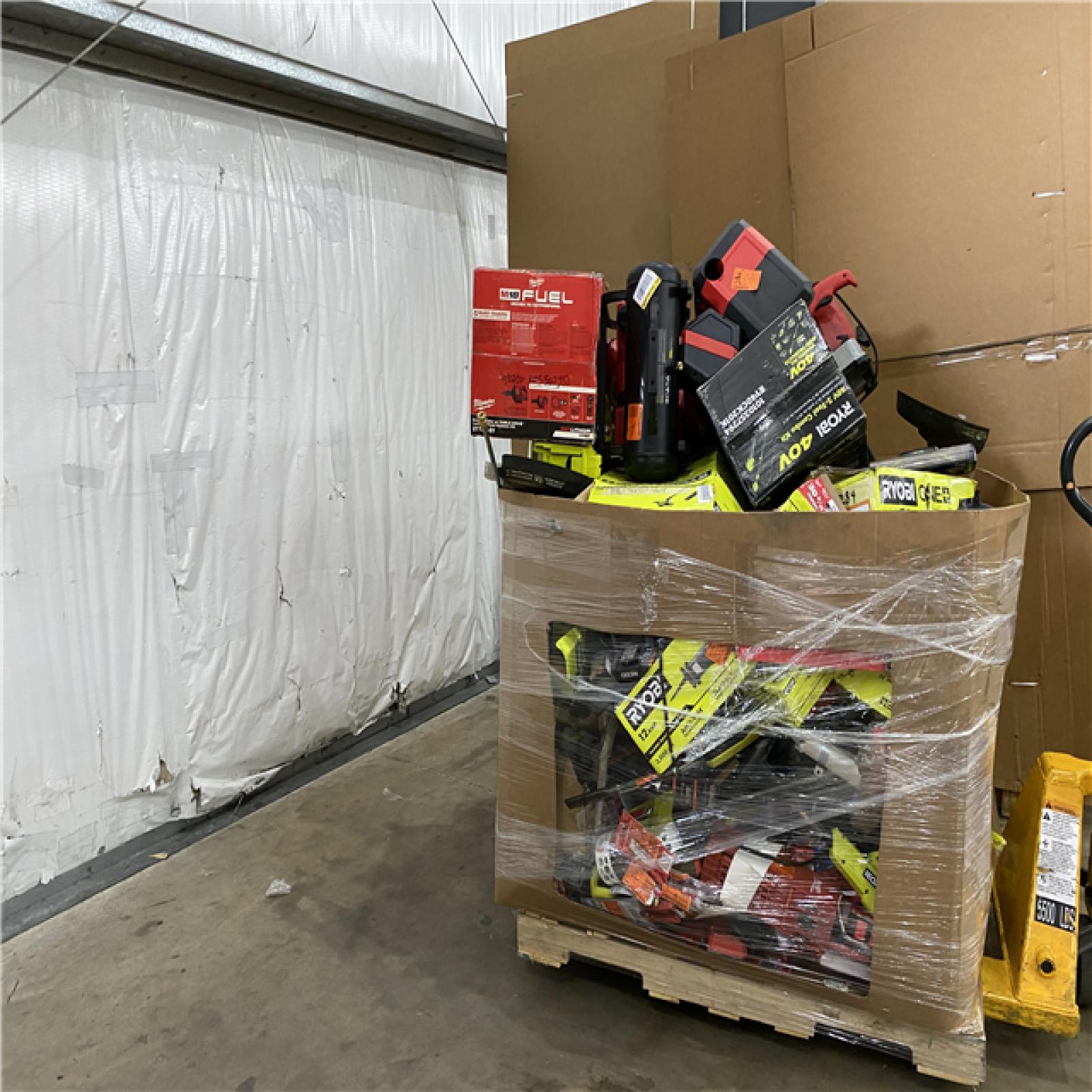 Houston Location AS IS - Tool Pallet