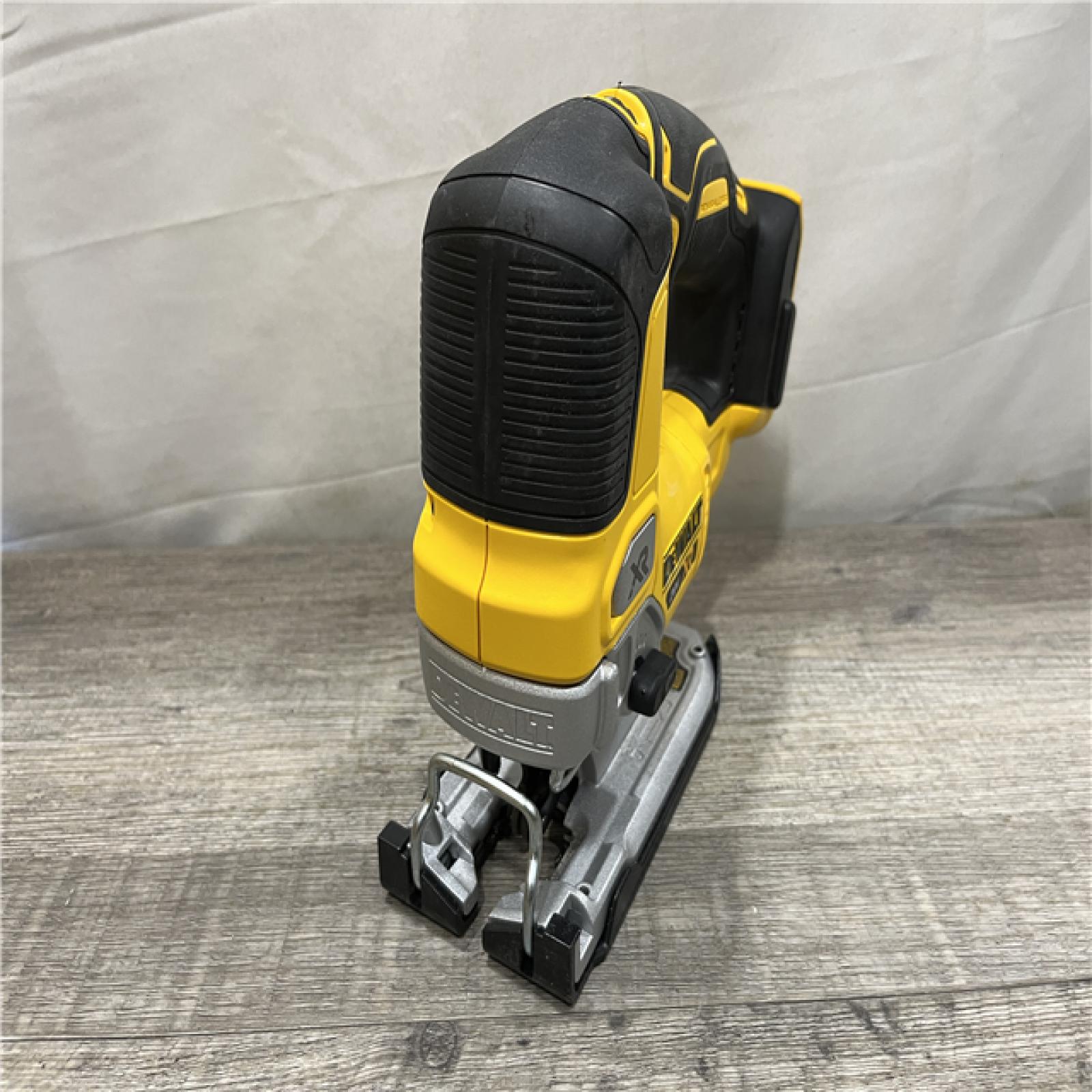 AS-IS DEWALT 20V MAX XR Cordless Brushless Jigsaw (Tool Only)