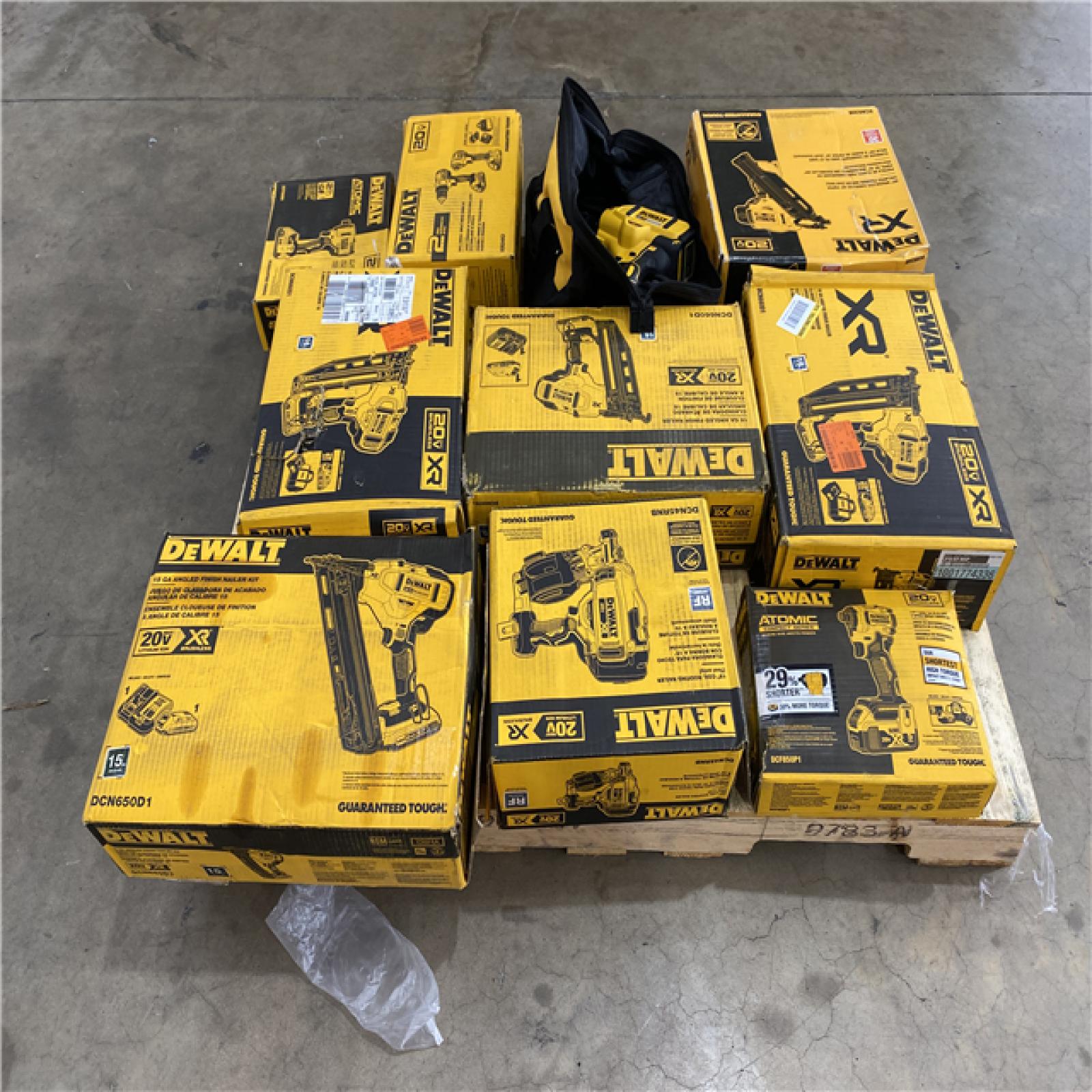 Houston Location AS IS - Tool Pallet