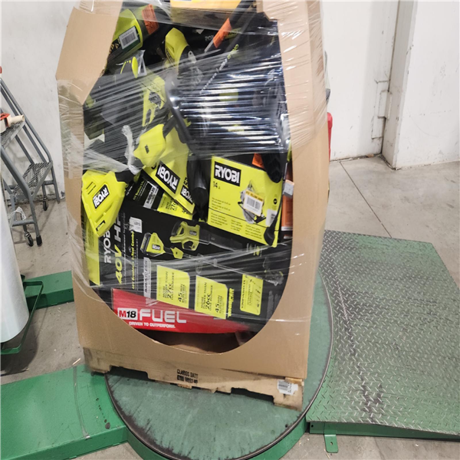 Dallas Location - As-Is Tool Pallet