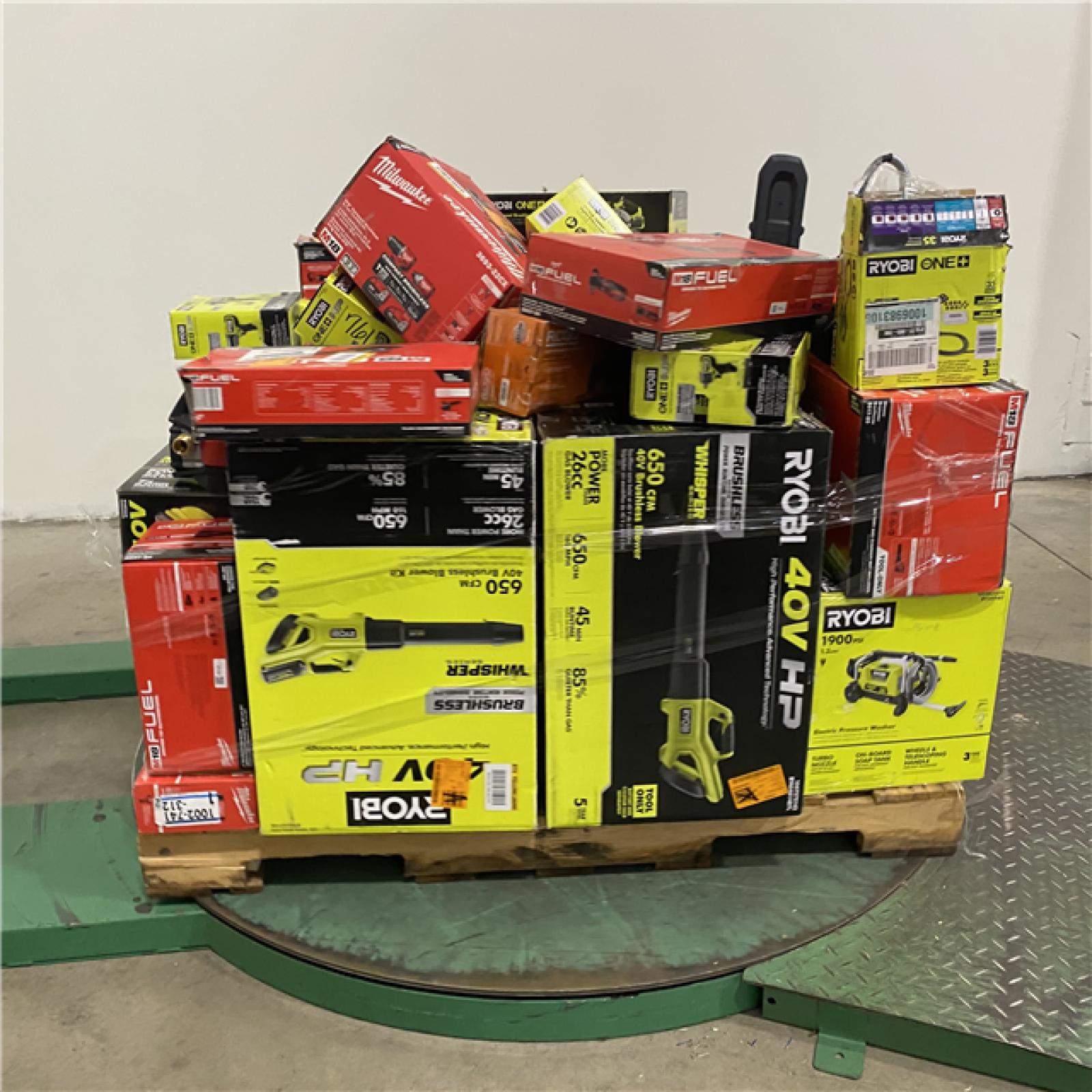 Dallas Location - As-Is Tool Pallet