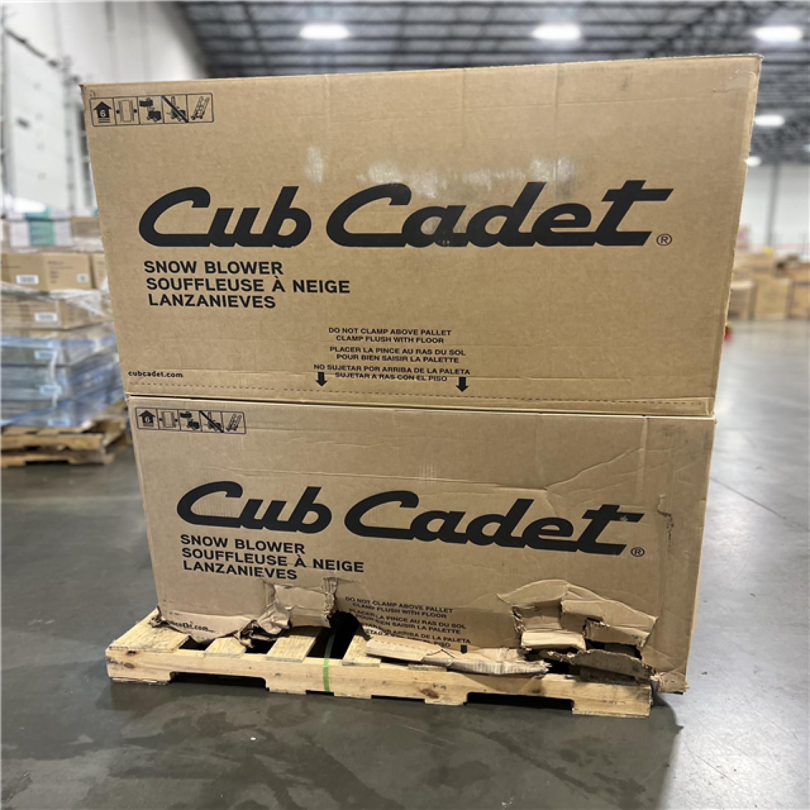 DALLAS LOCATION - CLUB CADET SNOW BLOWER PALLET (2 UNITS)