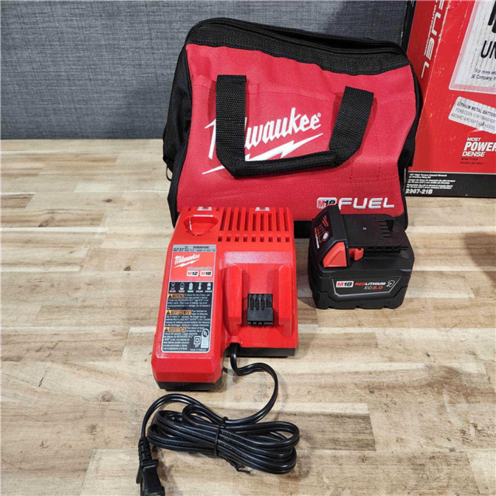 HOUSTON LOCATION - AS-IS Milwaukee FUEL 18V Lithium-Ion Brushless Cordless 1/2 in. Impact Wrench w/Friction Ring Kit