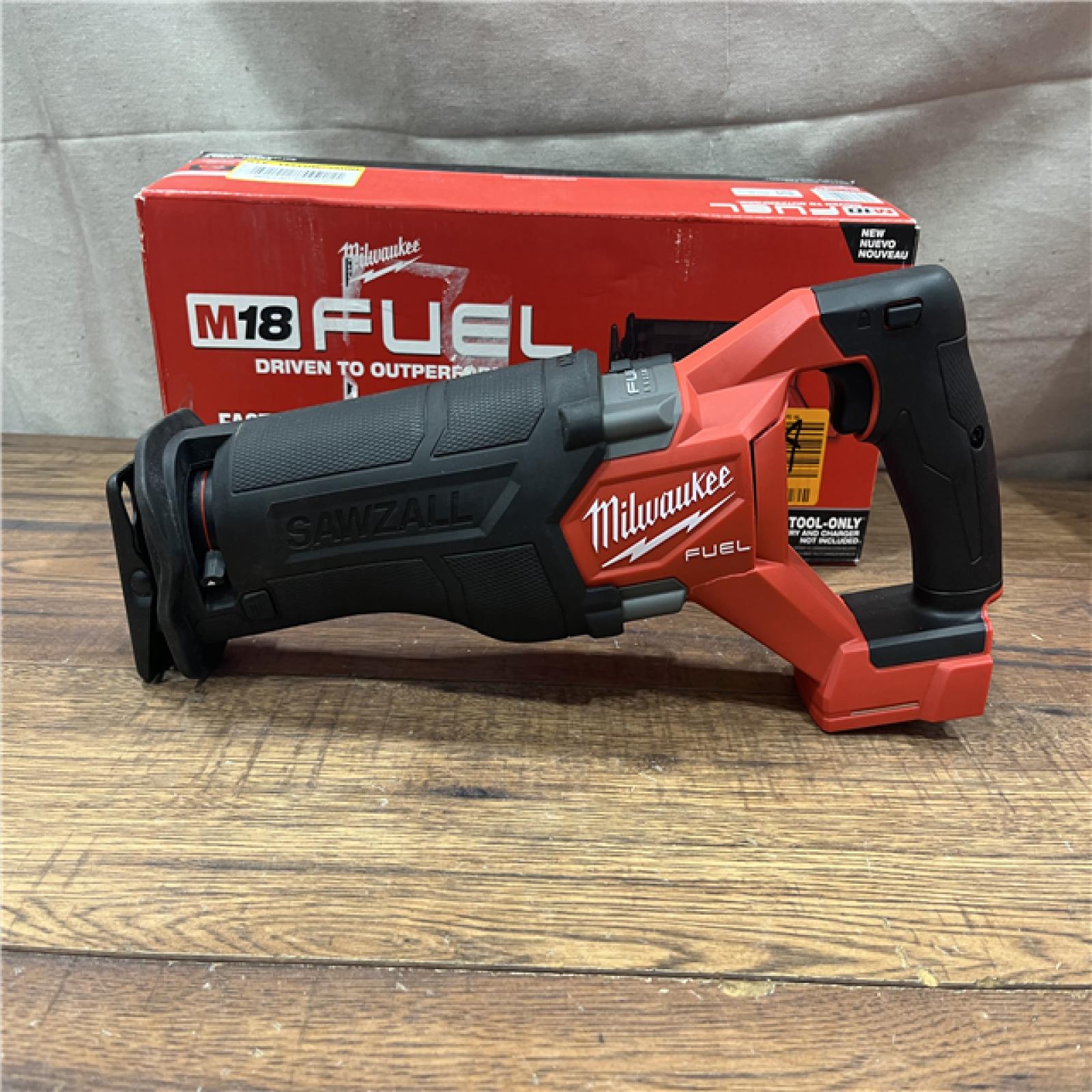 AS-IS Milwaukee M18 18V Fuel Sawzall 1-1/4  Reciprocating Saw Cordless Lithium-Ion Brushless 2821-20