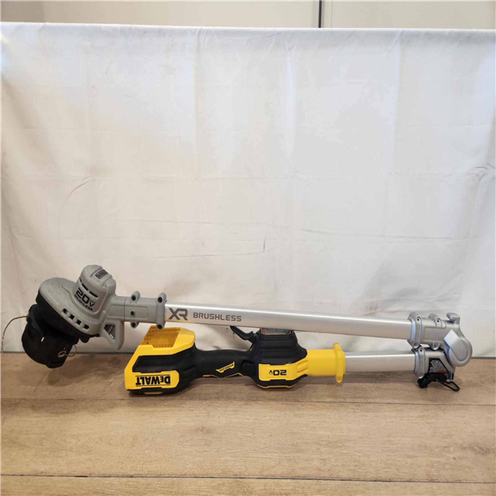AS-IS- DeWalt 20V MAX 14 in. Brushless Cordless Battery Powered Foldable String Trimmer Kit with (1) 5 Ah Battery & Charger