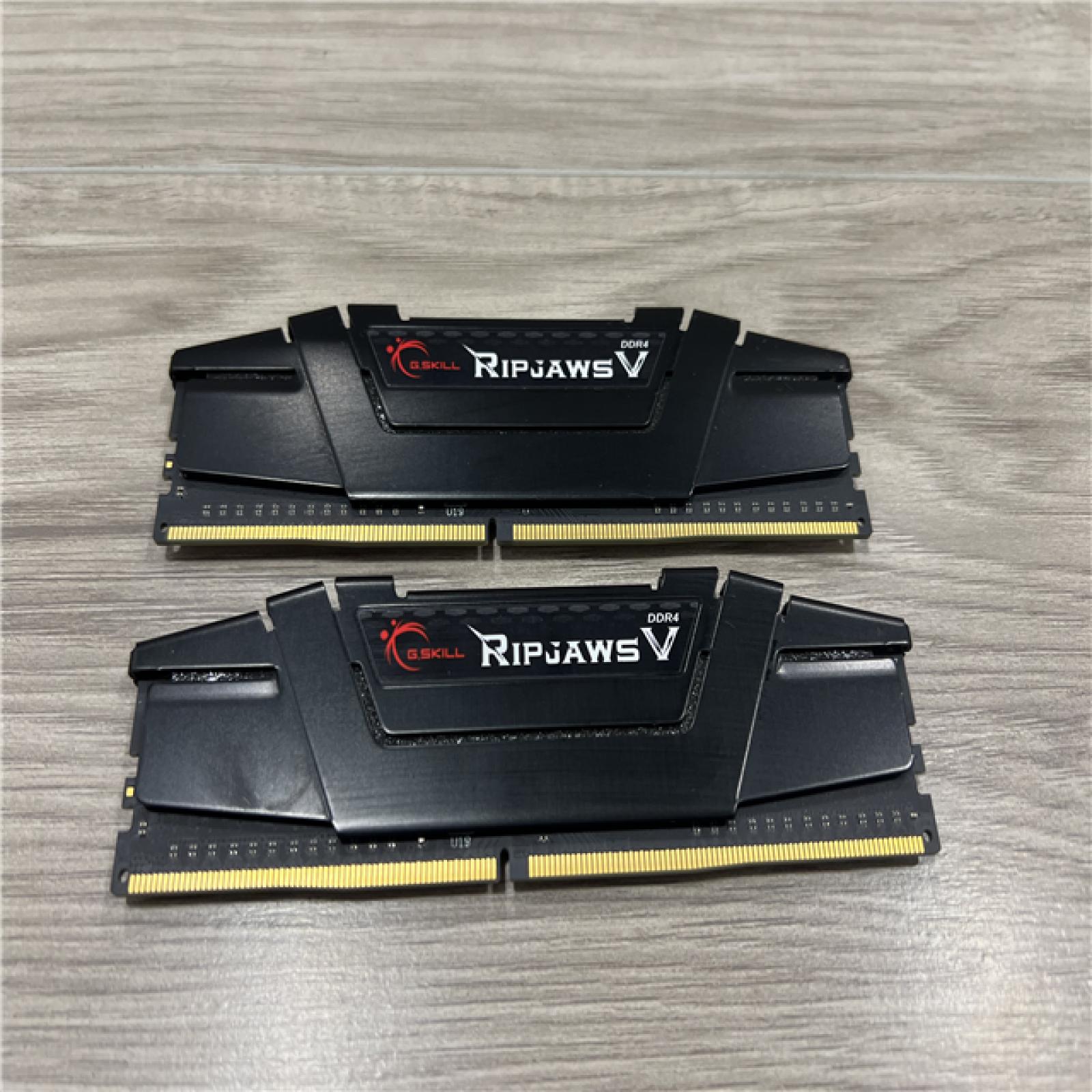 AS-IS G. SKILL Ripjaws V Series 16GB (2 X 8GB) 288-Pin DDR4 SDRAM DDR4 3000 (PC4 24000) Desktop Memory Model F4-3000C15D-16GVKB