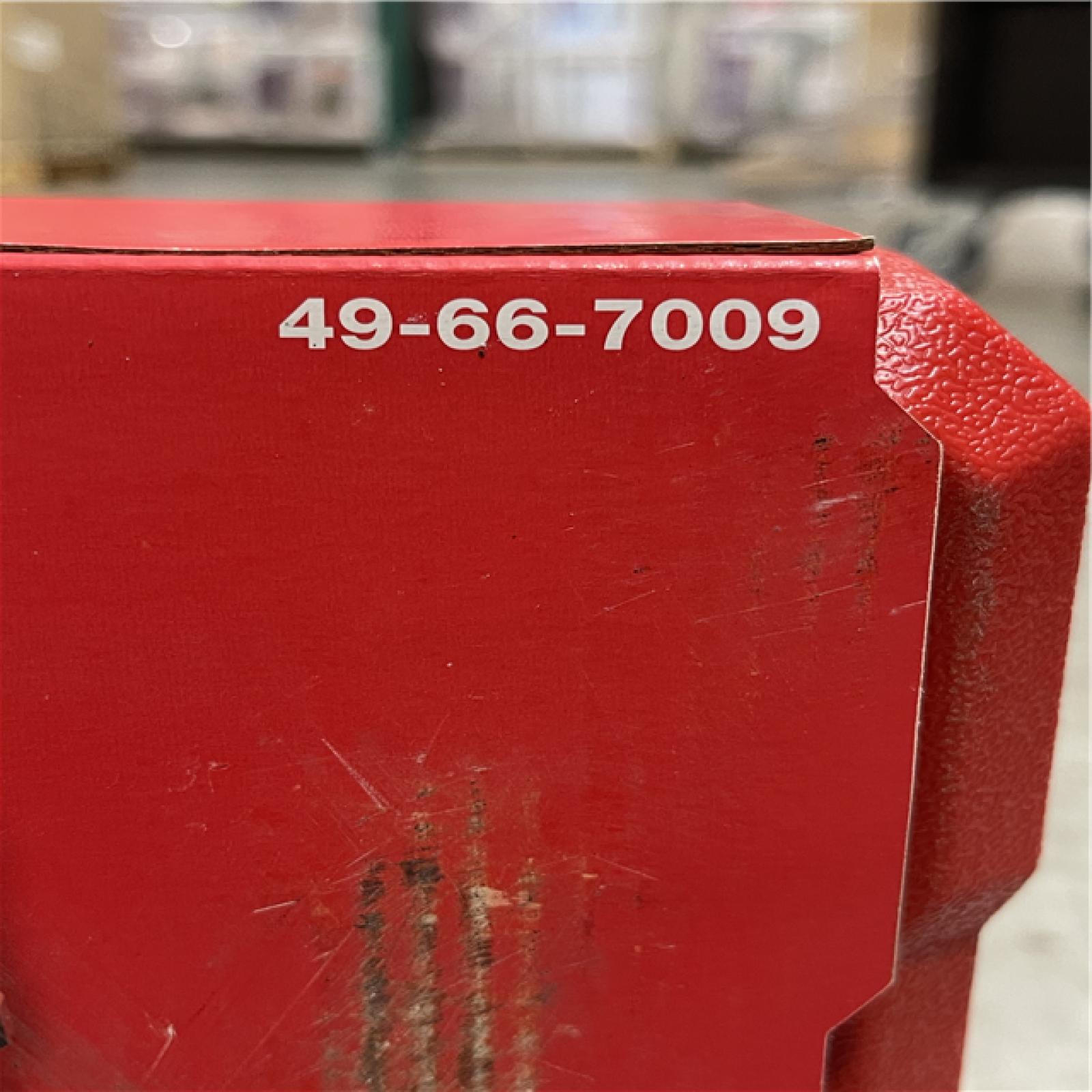 NEW!- Milwaukee SHOCKWAVE 3/8 in. Drive SAE and Metric 6 Point Impact Socket Set (43-Piece)