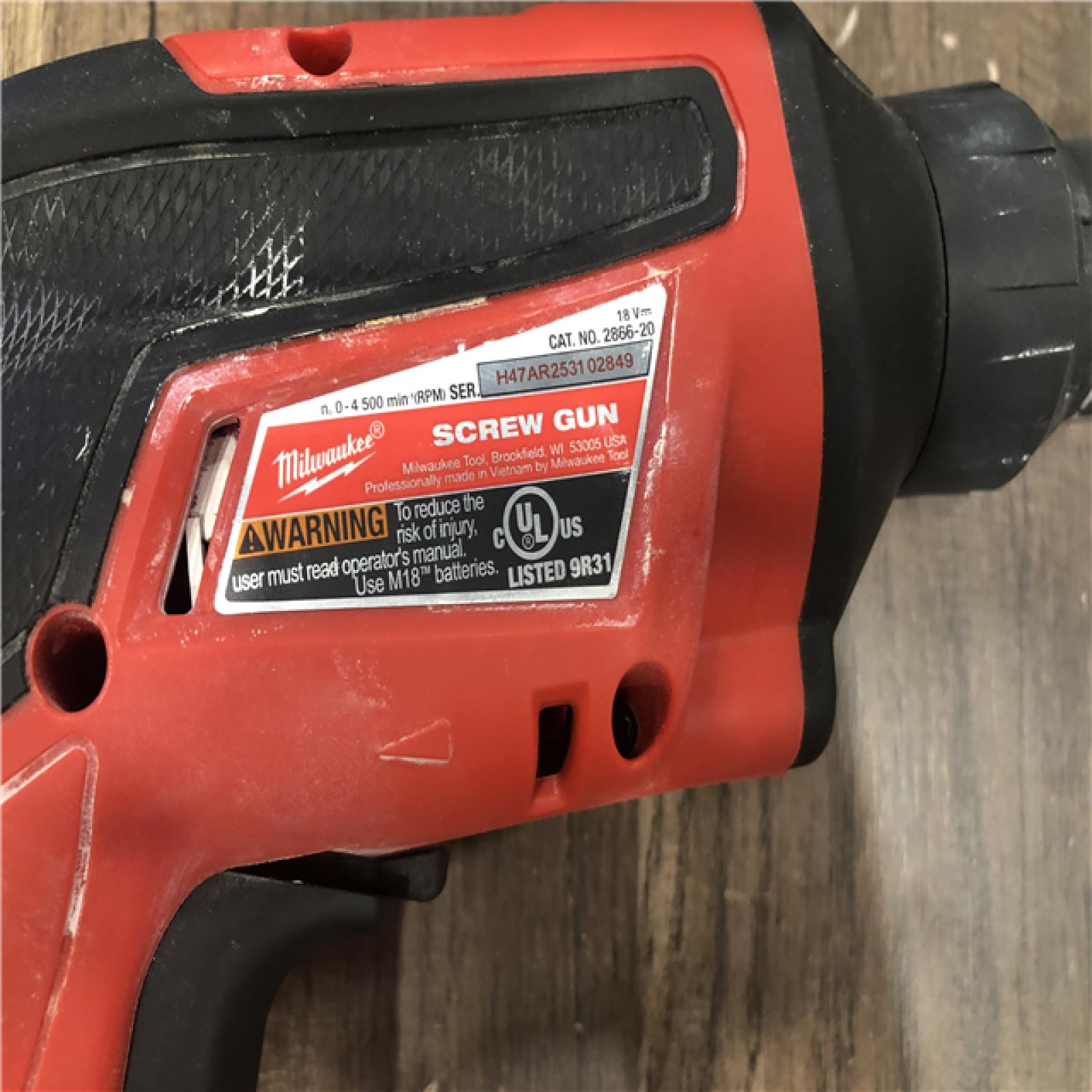 AS-IS Milwaukee  FUEL 18V Lithium-Ion Brushless Cordless Drywall Screw Gun (Tool-Only)