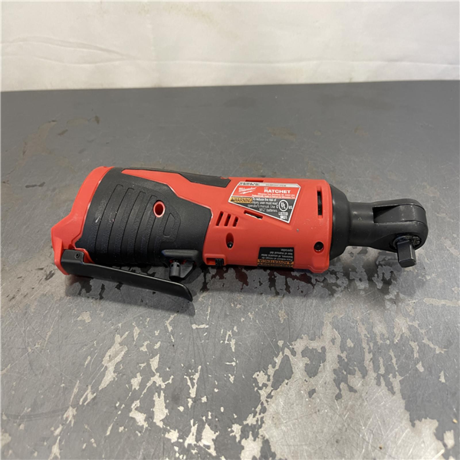 AS-IS - MILWAUKEE M12 12V Lithium-Ion Cordless 3/8 in. Ratchet