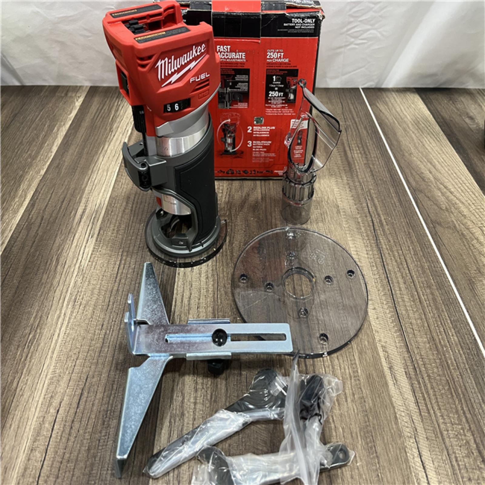 GOOD Milwaukee 2723-20 M18 FUEL 18V Cordless Li-Ion Compact Router - Bare Tool