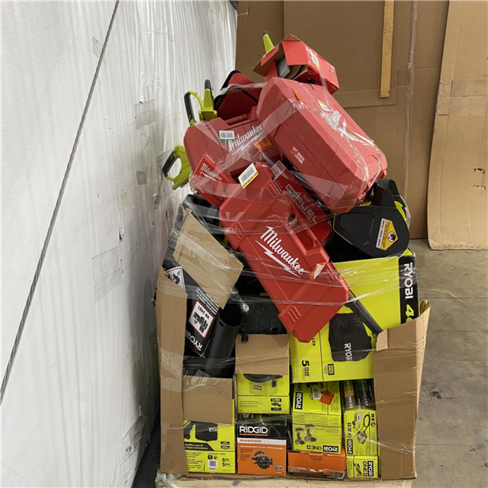 Houston Location AS IS - Tool Pallet