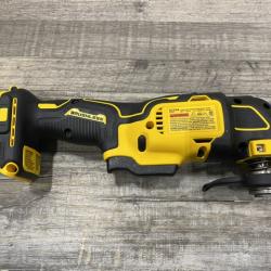 AS-IS DEWALT ATOMIC 20V MAX Cordless Brushless Oscillating Multi Tool Kit