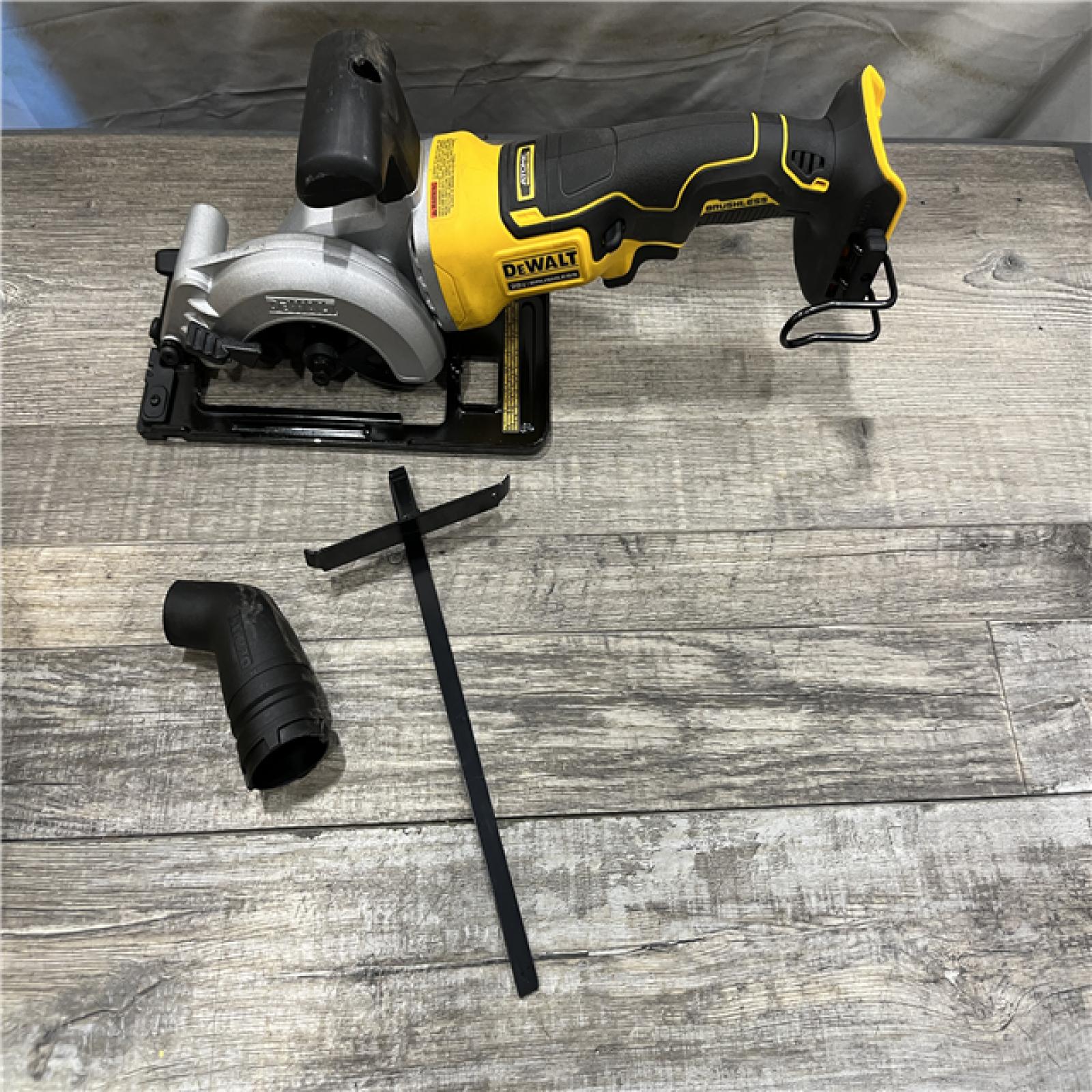 AS-IS DEWALT ATOMIC 20V MAX Cordless Brushless 4-1/2 in. Circular Saw (Tool Only)