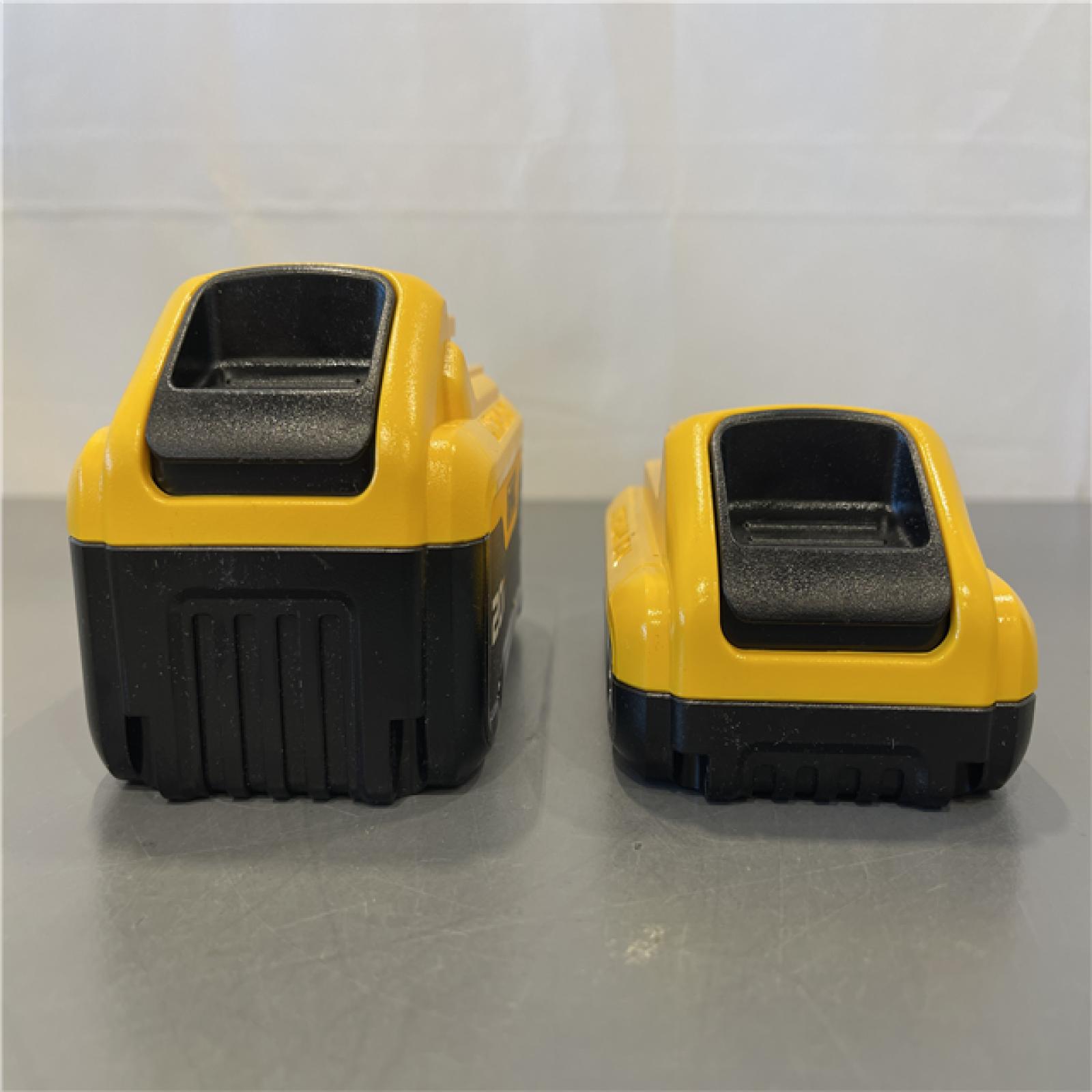 Like New! - DEWALT 20V MAX Lithium-Ion 6.0Ah and 4.0Ah Battery and Charger Starter Kit