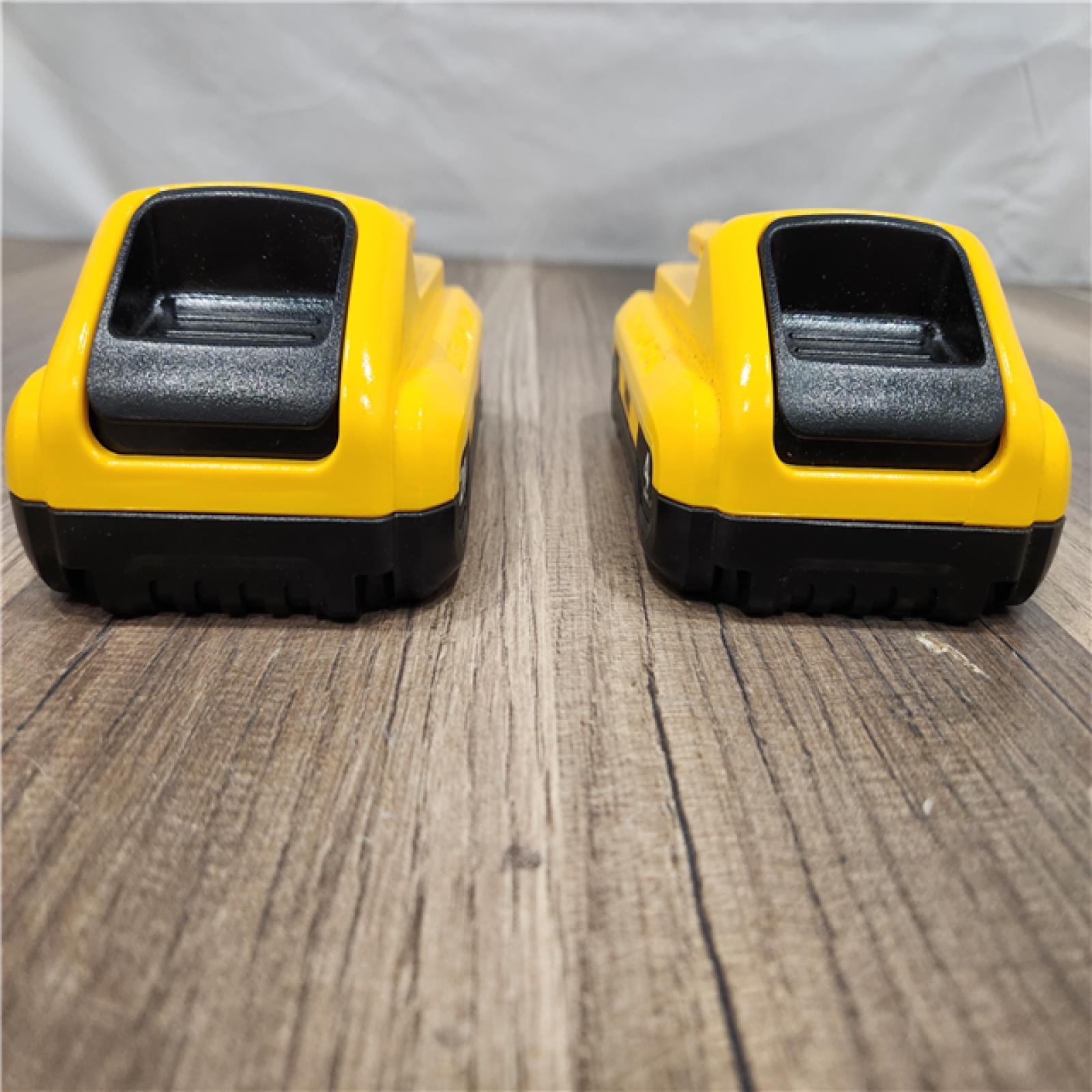 AS-IS - Dewalt 20-Volt MAX Lithium-Ion 4.0 Ah Compact Battery Pack (2-Pack)